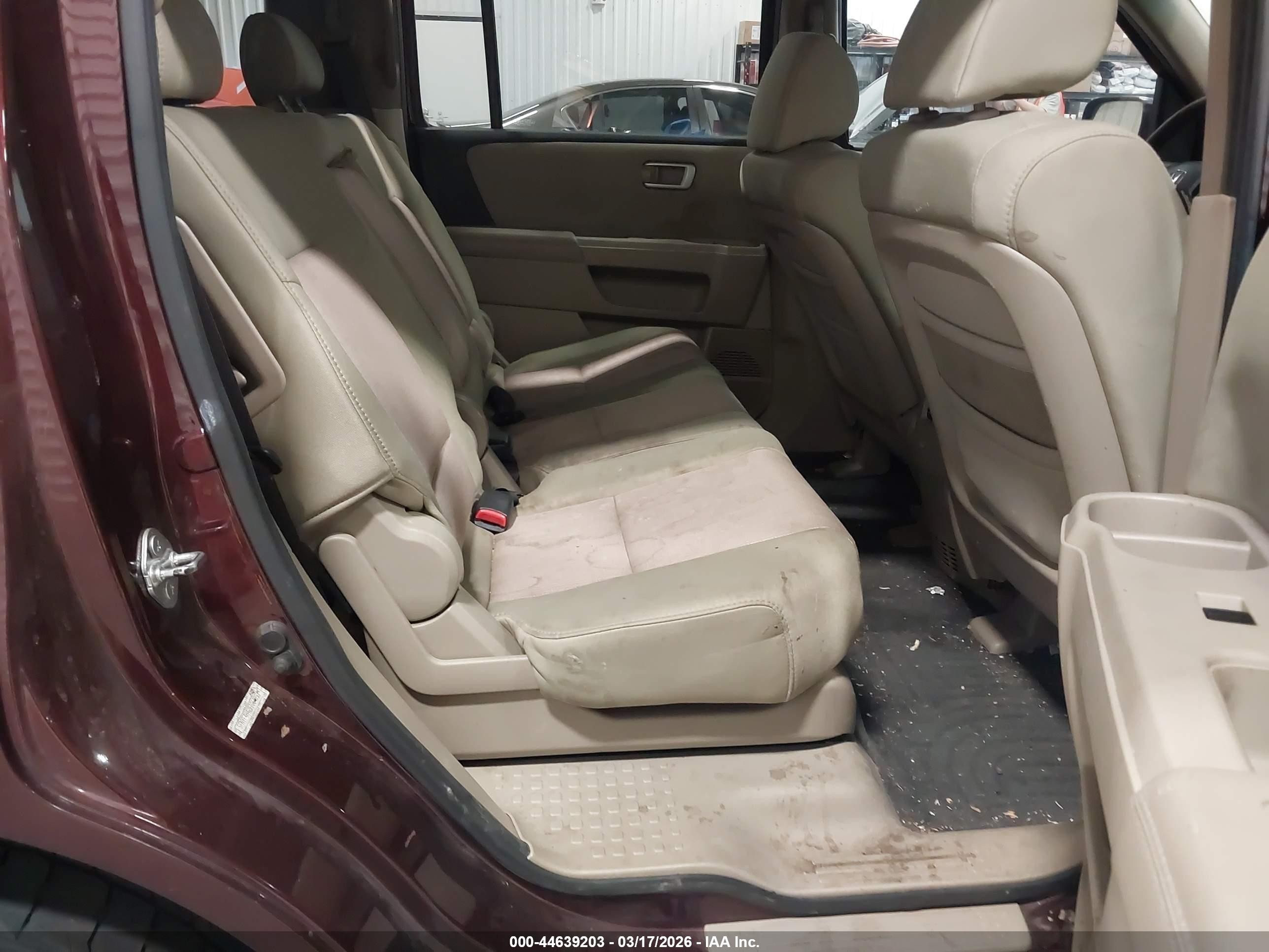2011 Honda Pilot Ex Maroon vin: 5FNYF4H42BB064853