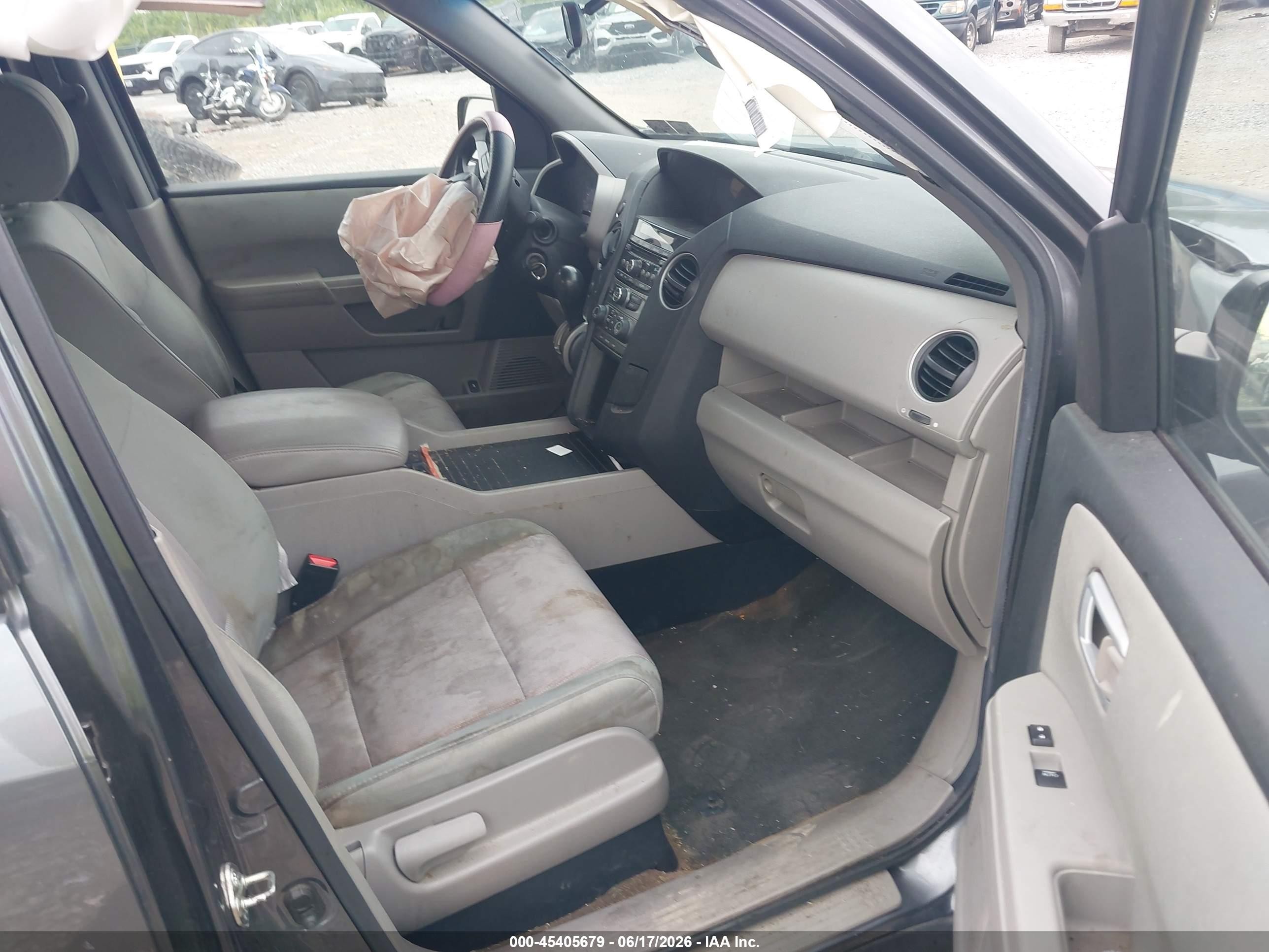 2013 Honda Pilot Ex Gray vin: 5FNYF4H42DB024713
