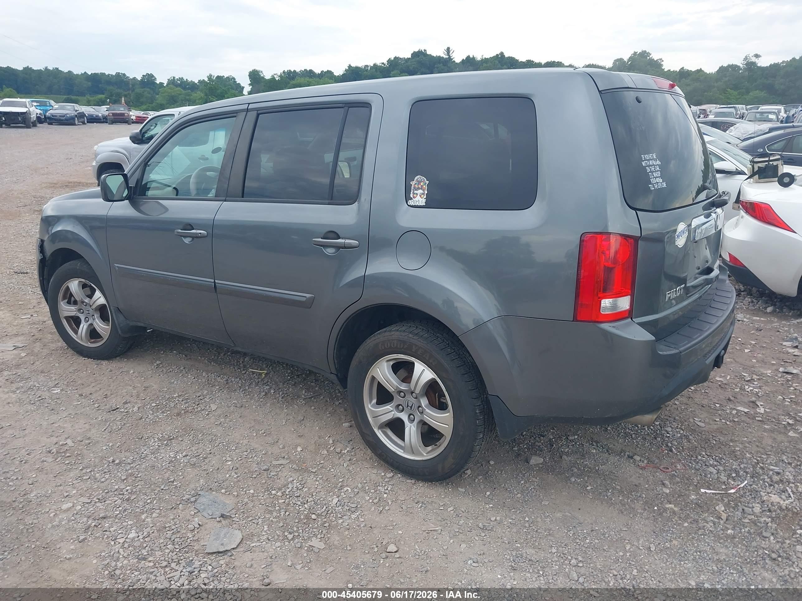 2013 Honda Pilot Ex Gray vin: 5FNYF4H42DB024713