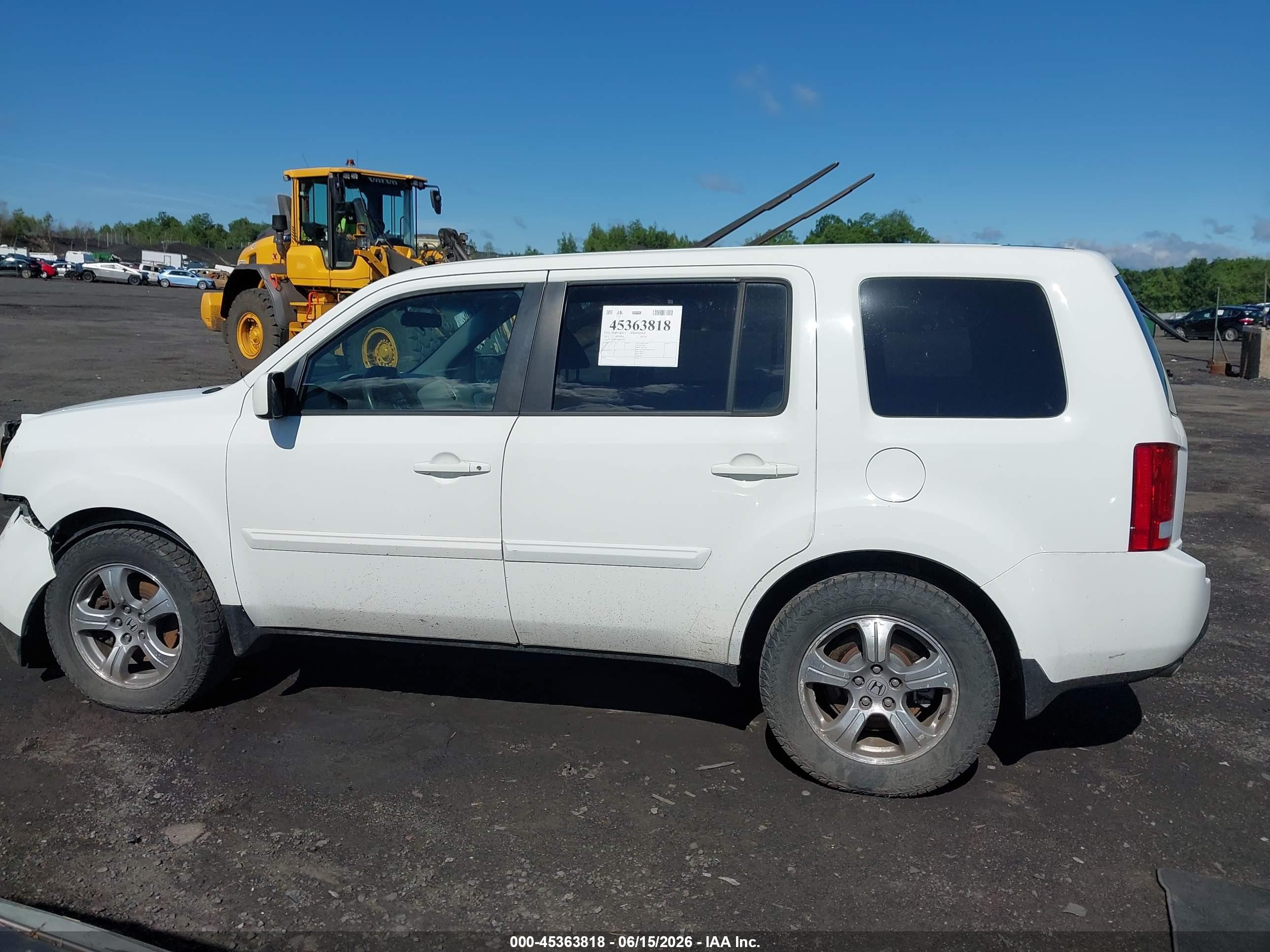 2013 Honda Pilot Ex White vin: 5FNYF4H42DB077590