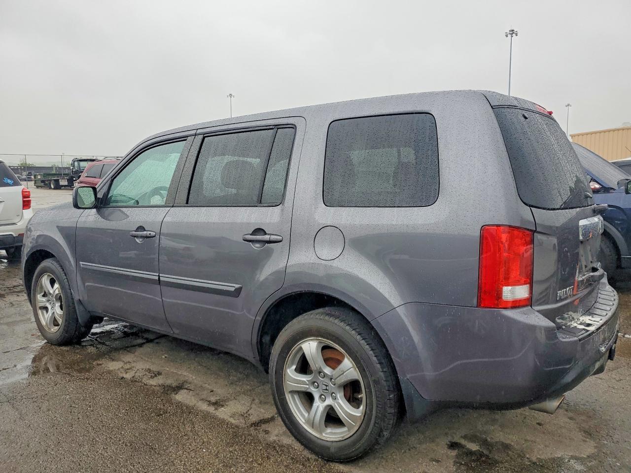 2015 Honda Pilot Ex Gray vin: 5FNYF4H42FB016937
