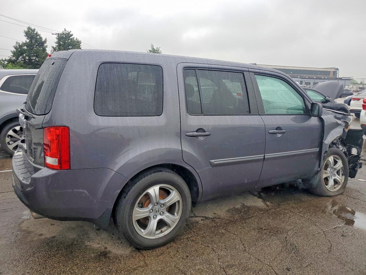 2015 Honda Pilot Ex Gray vin: 5FNYF4H42FB016937