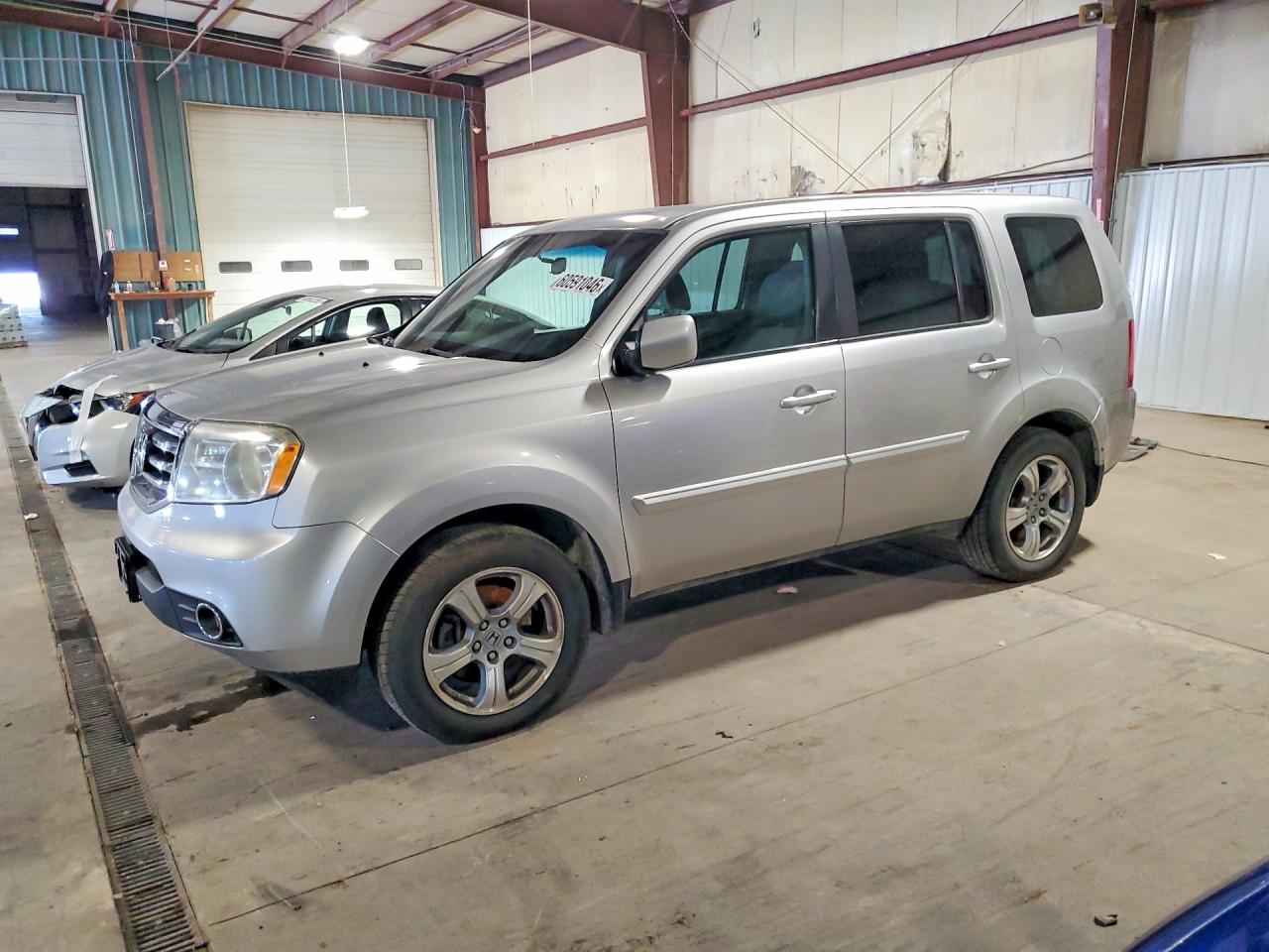 2015 Honda Pilot Ex Silver vin: 5FNYF4H42FB073137