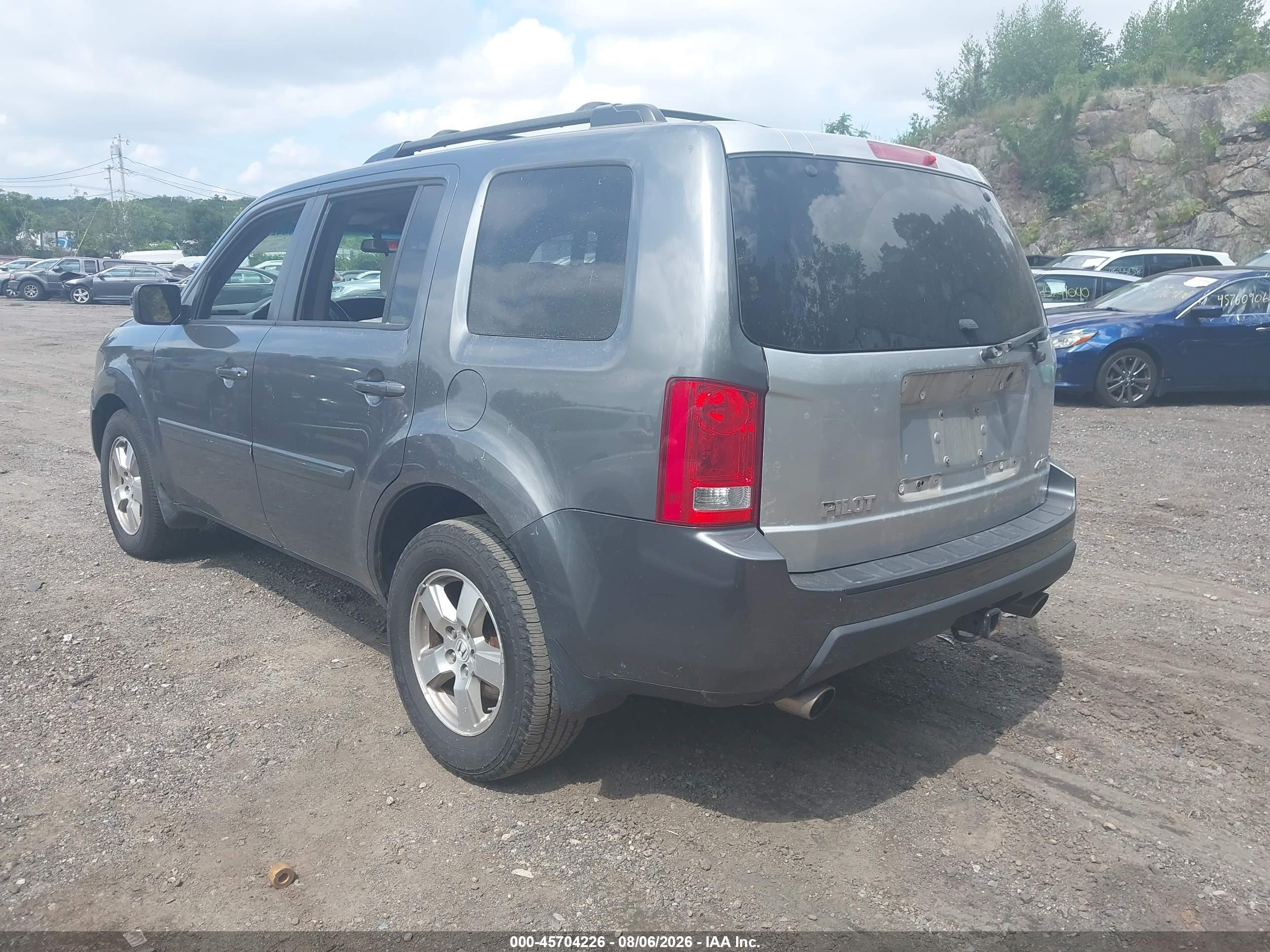 2011 Honda Pilot Ex Beige vin: 5FNYF4H43BB064733