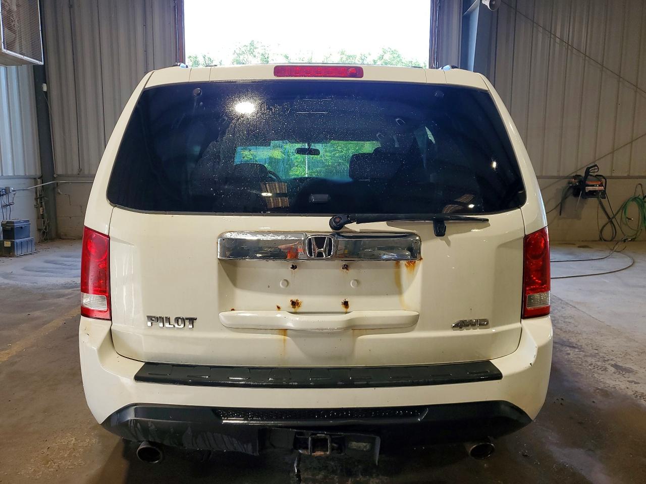 2012 Honda Pilot Ex White vin: 5FNYF4H43CB073319