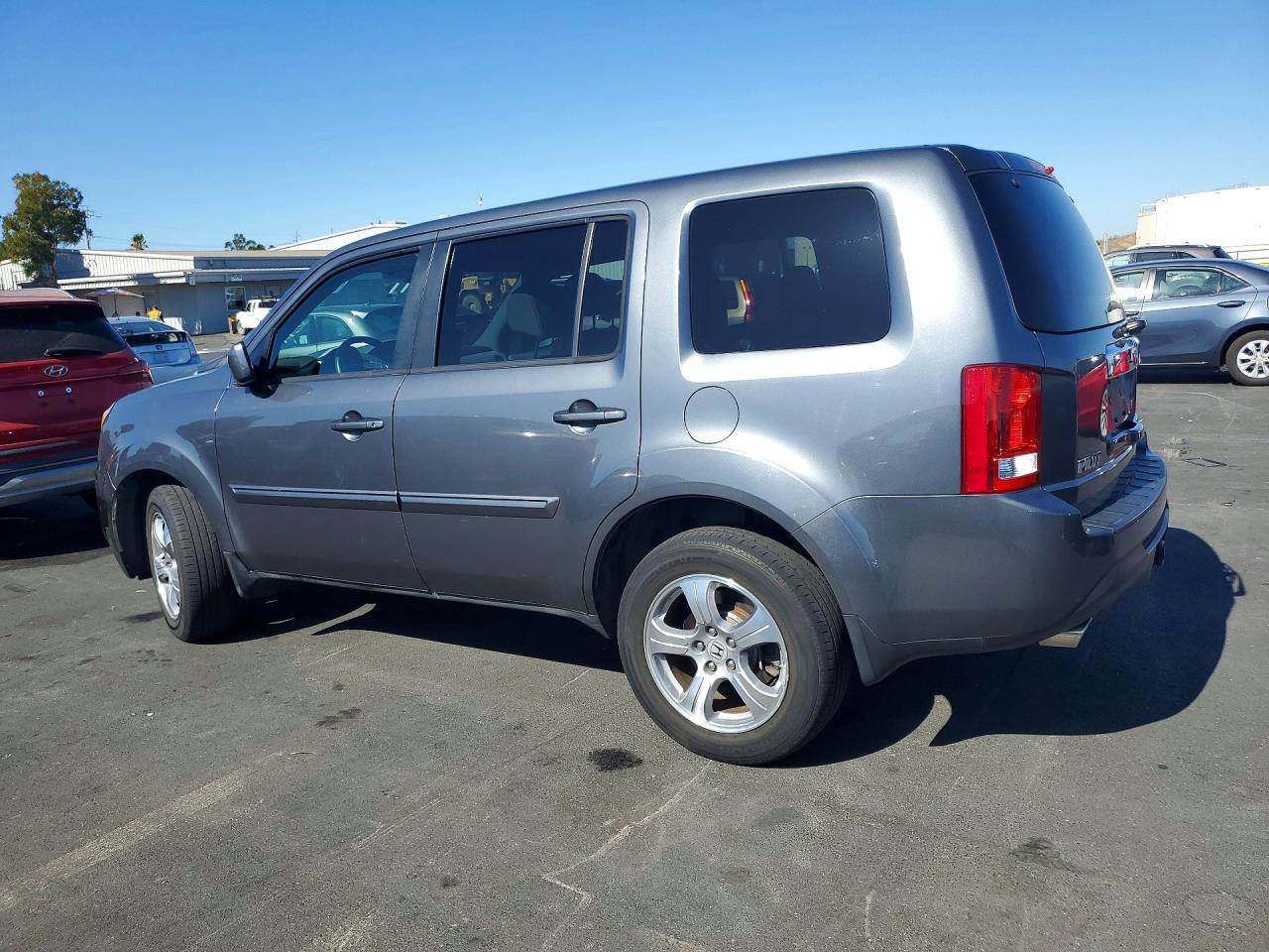 2013 Honda Pilot Ex Gray vin: 5FNYF4H43DB067473