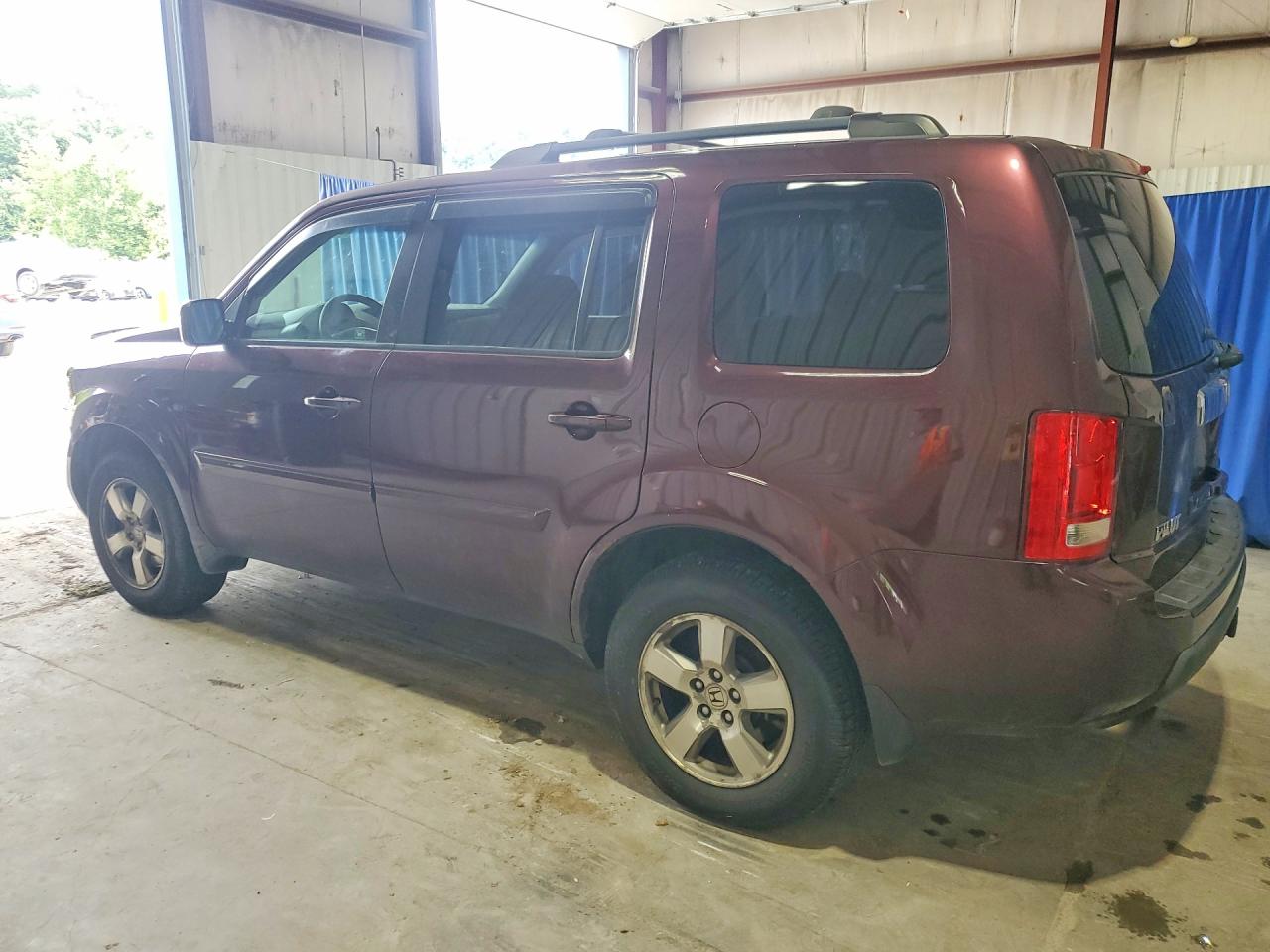 2010 Honda Pilot Ex Burgundy vin: 5FNYF4H44AB028015