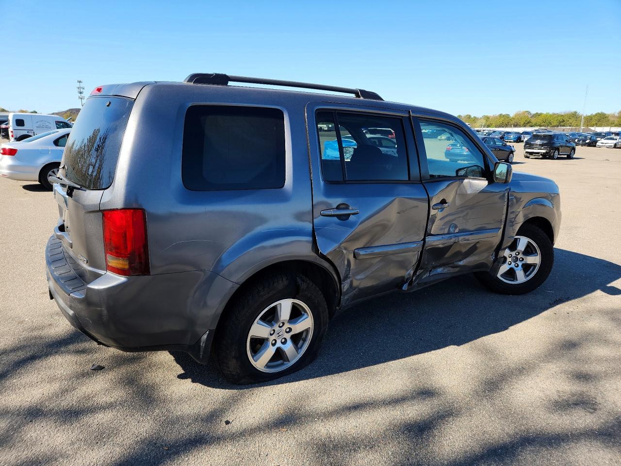 2011 Honda Pilot Серый vin: 5FNYF4H44BB036939