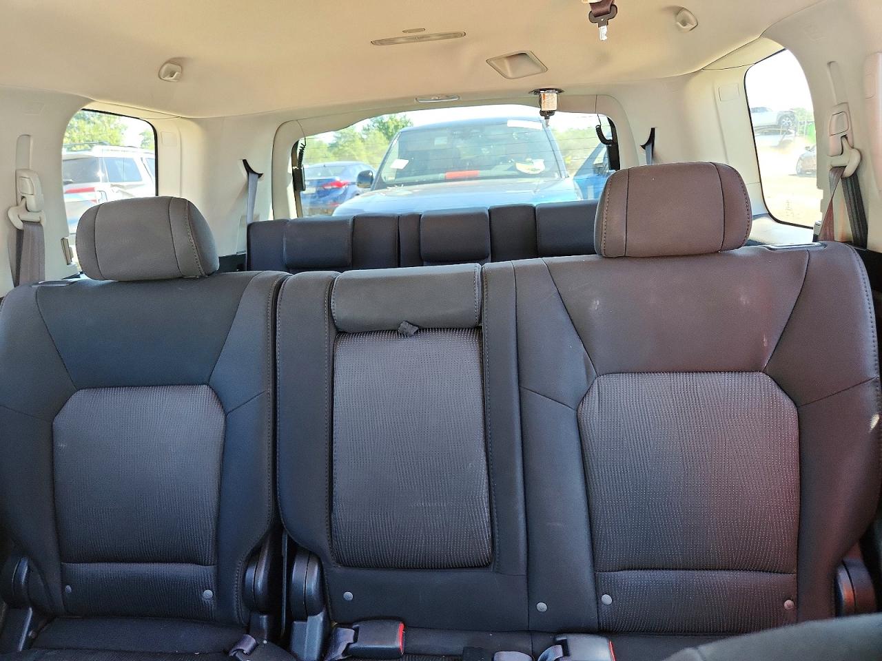 2011 Honda Pilot Ex Silver vin: 5FNYF4H44BB064370