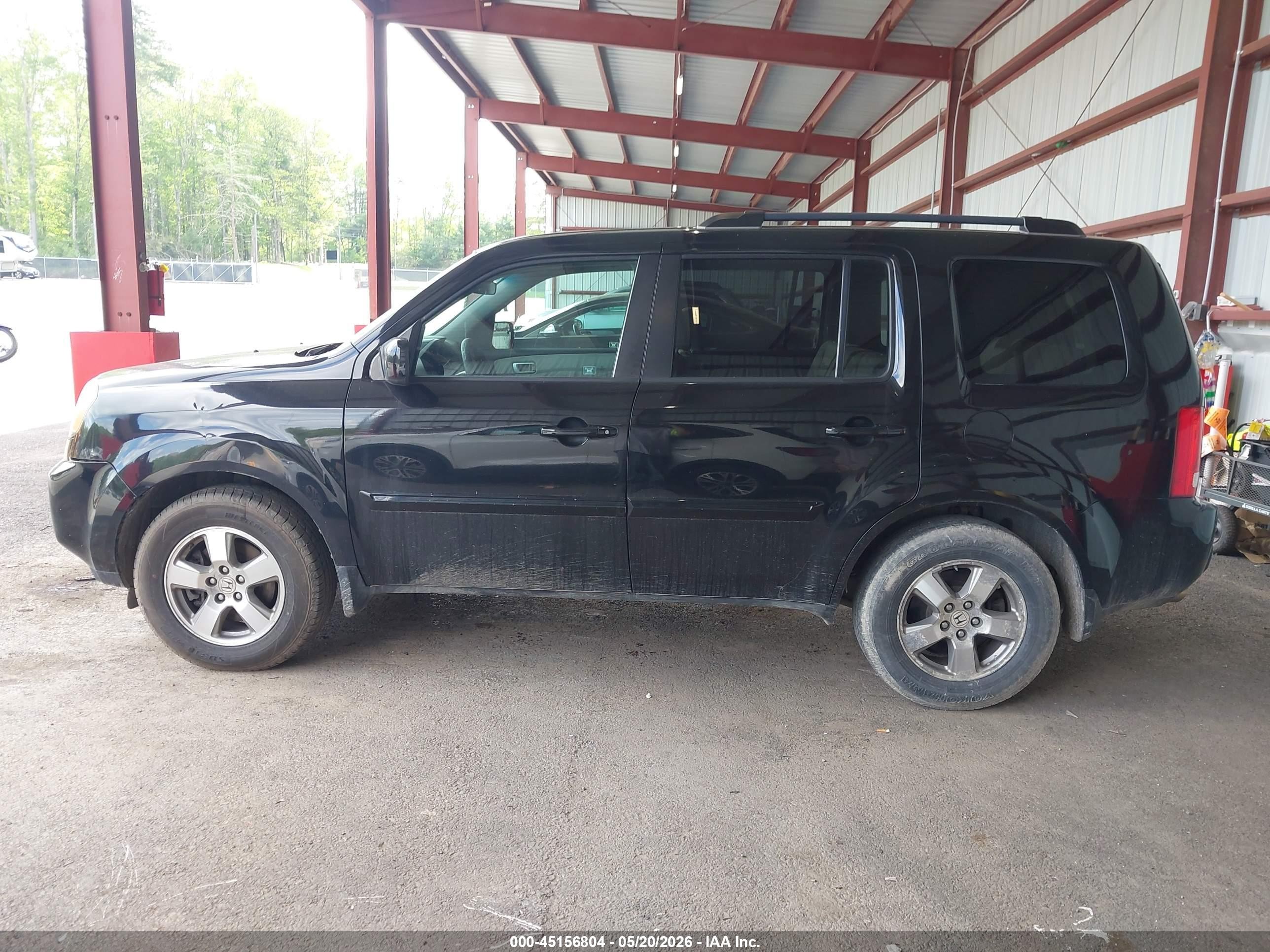 2011 Honda Pilot Ex Black vin: 5FNYF4H44BB072940
