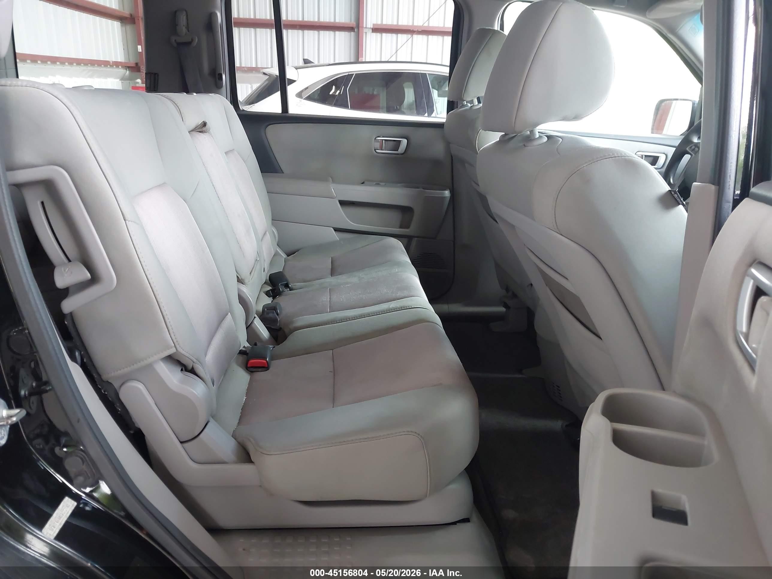 2011 Honda Pilot Ex Black vin: 5FNYF4H44BB072940