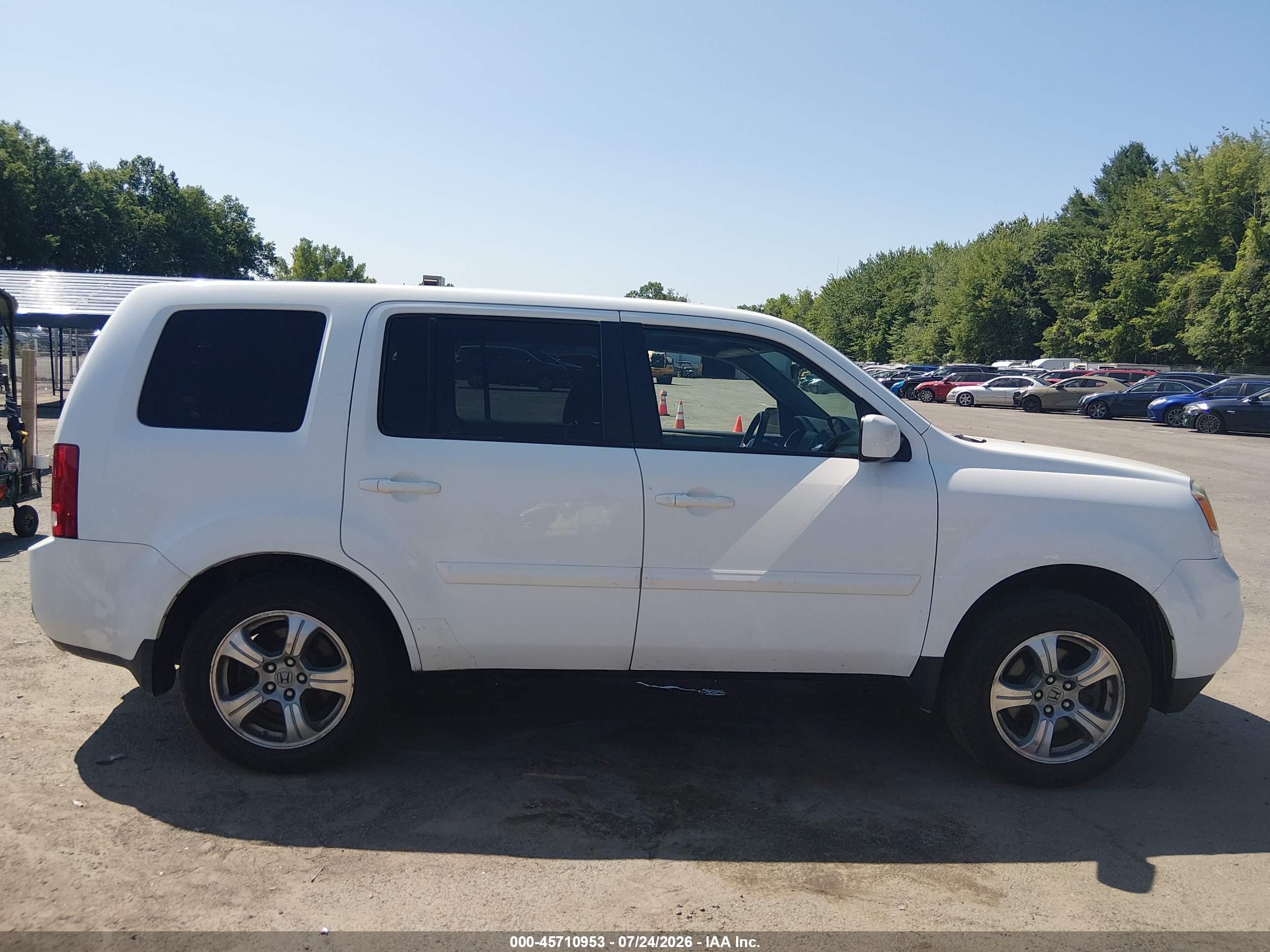 2013 Honda Pilot Ex White vin: 5FNYF4H44DB070074