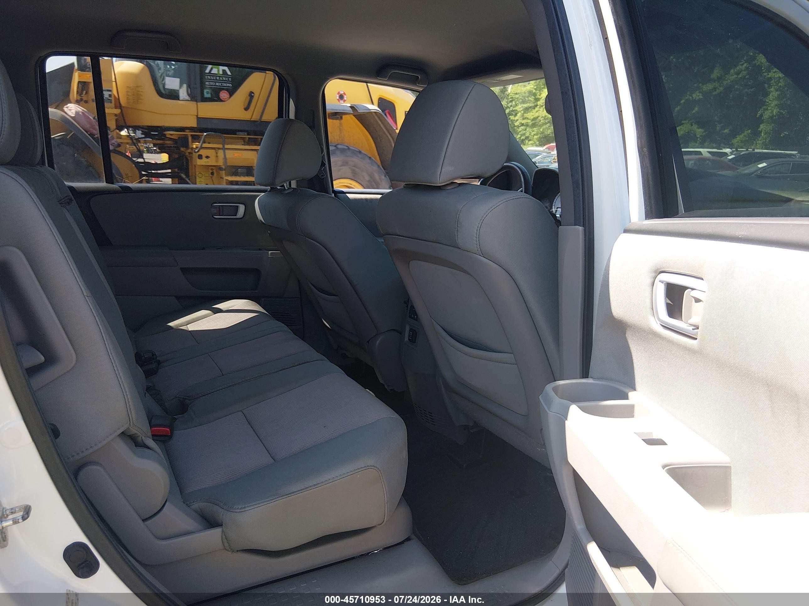 2013 Honda Pilot Ex Белый vin: 5FNYF4H44DB070074