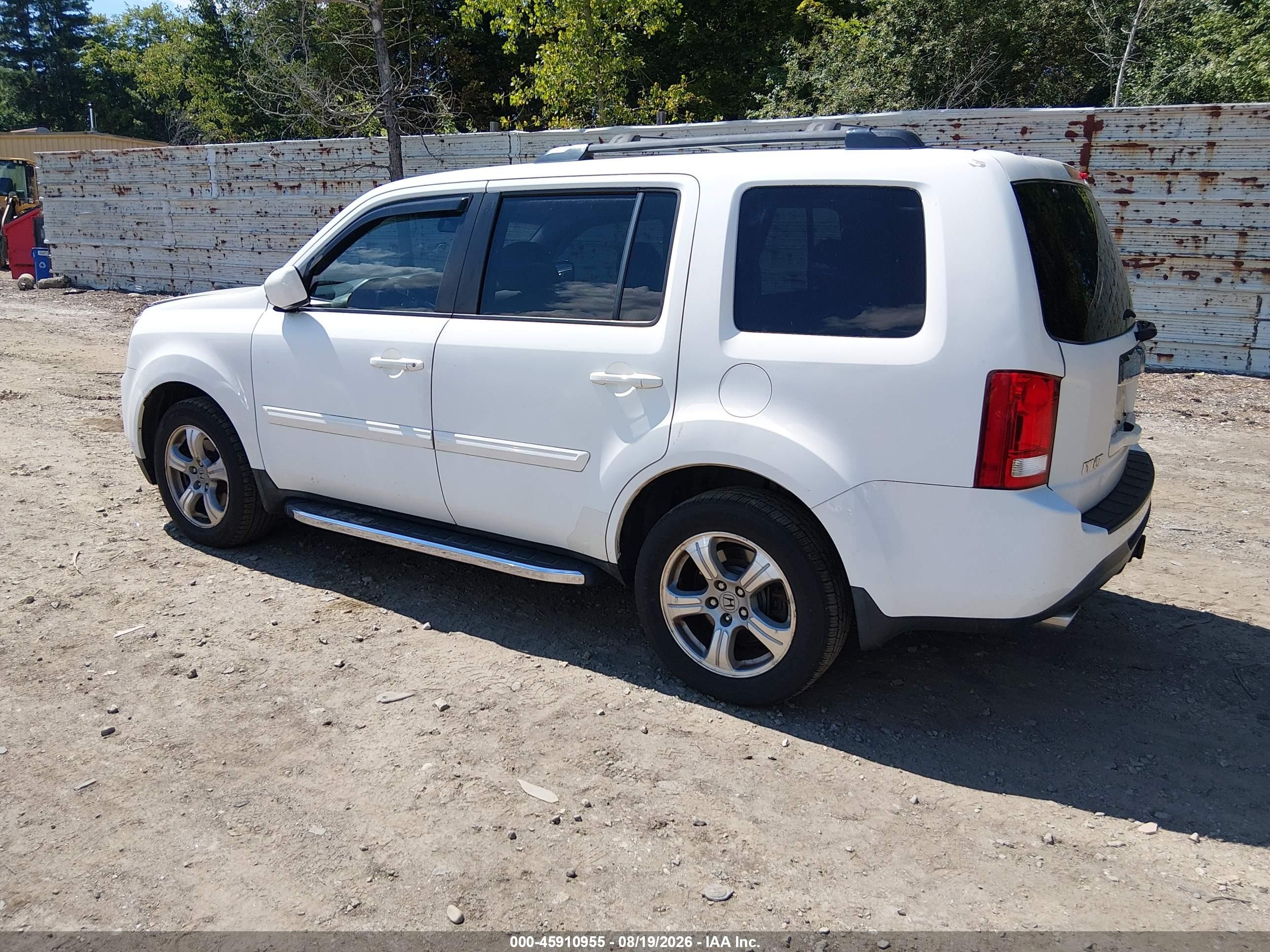 2013 Honda Pilot Ex Белый vin: 5FNYF4H44DB085660