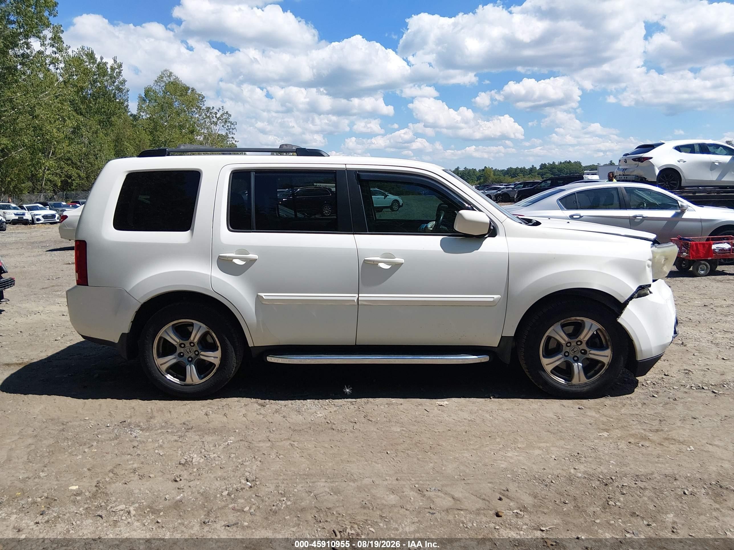2013 Honda Pilot Ex Белый vin: 5FNYF4H44DB085660