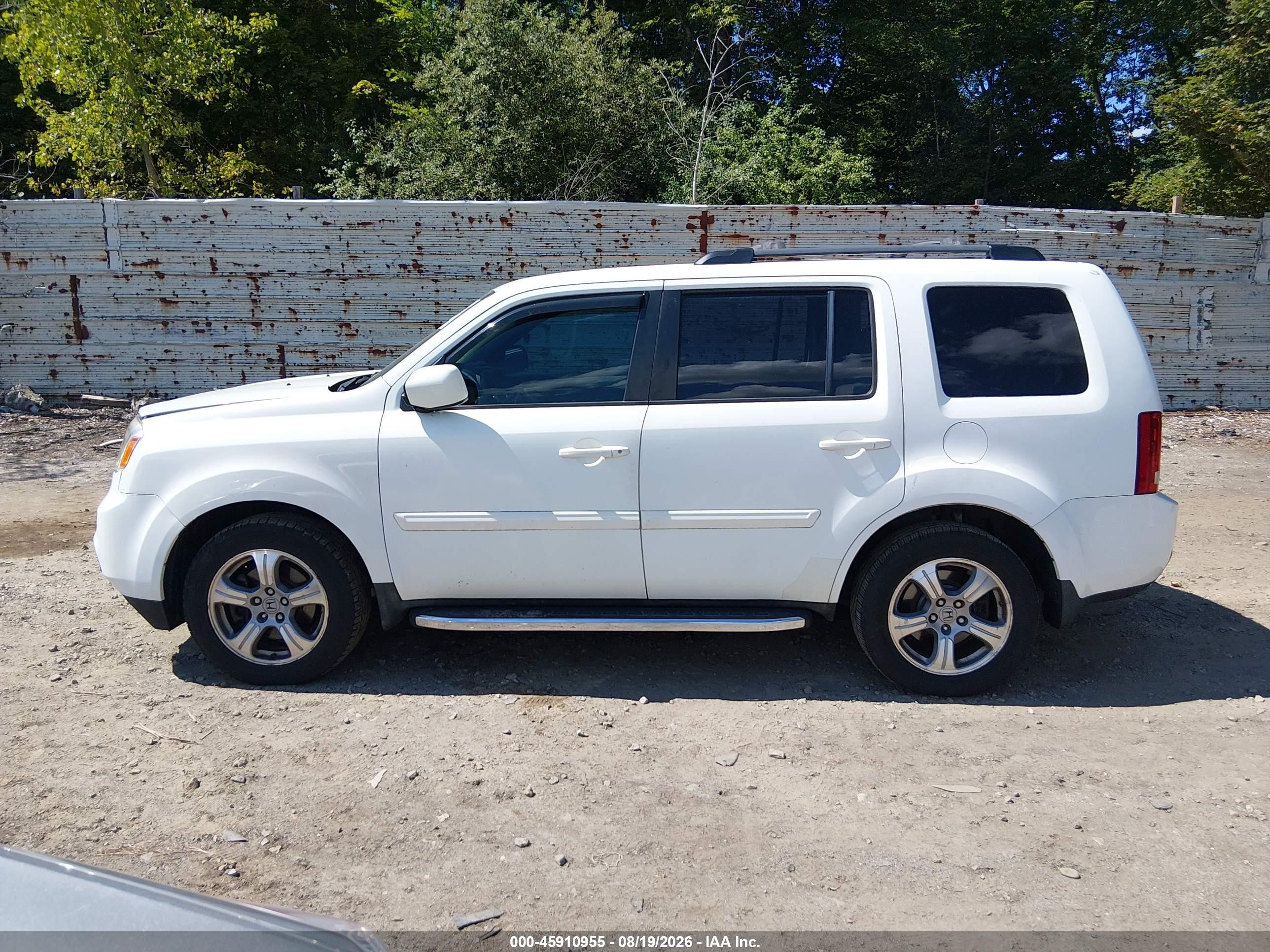 2013 Honda Pilot Ex Белый vin: 5FNYF4H44DB085660