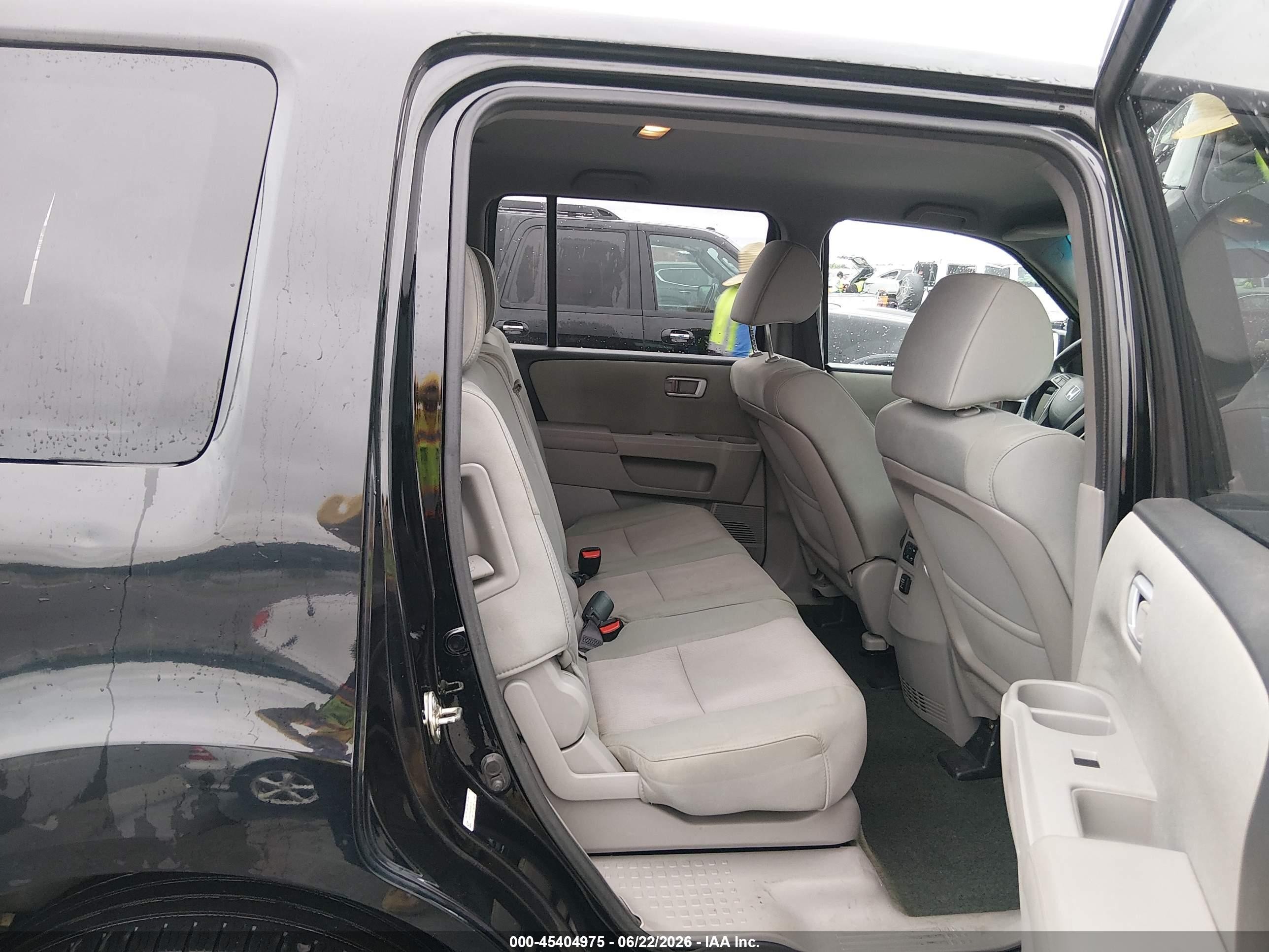 2015 Honda Pilot Ex Black vin: 5FNYF4H44FB012873
