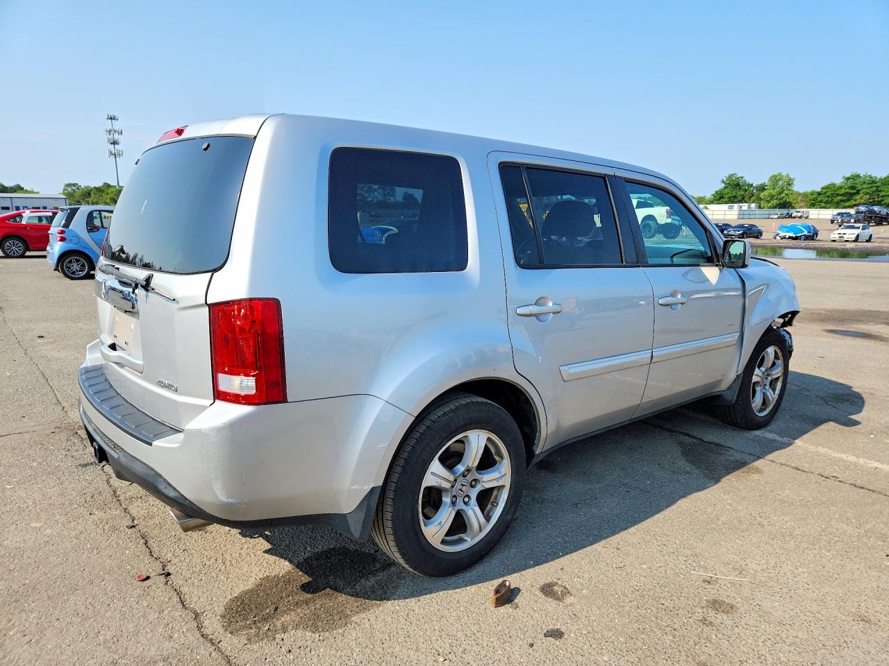 2015 Honda Pilot Ex Silver vin: 5FNYF4H44FB073155