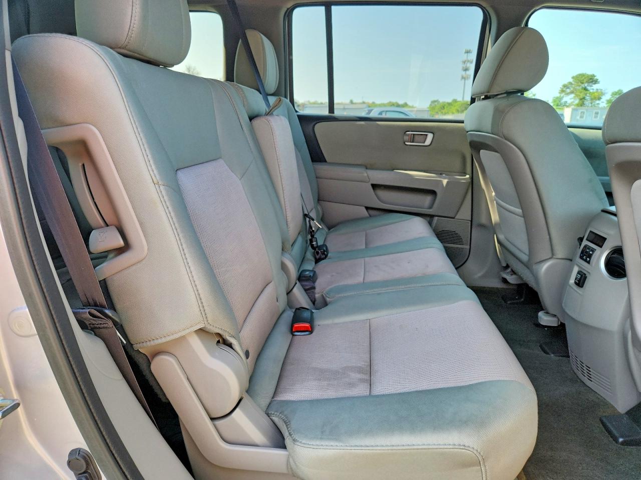 2015 Honda Pilot Ex Silver vin: 5FNYF4H44FB073155