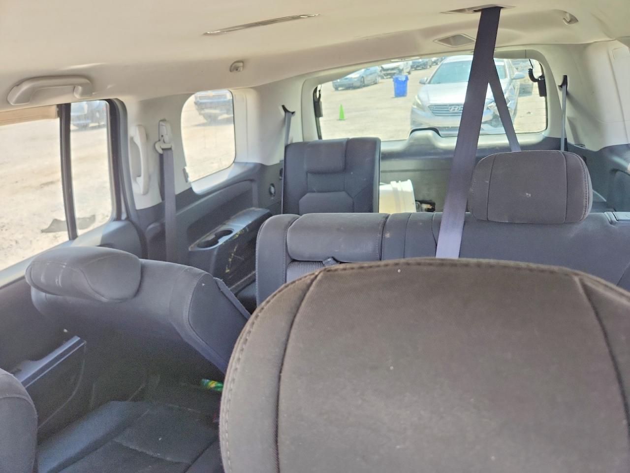 2010 Honda Pilot Ex Charcoal vin: 5FNYF4H45AB019131