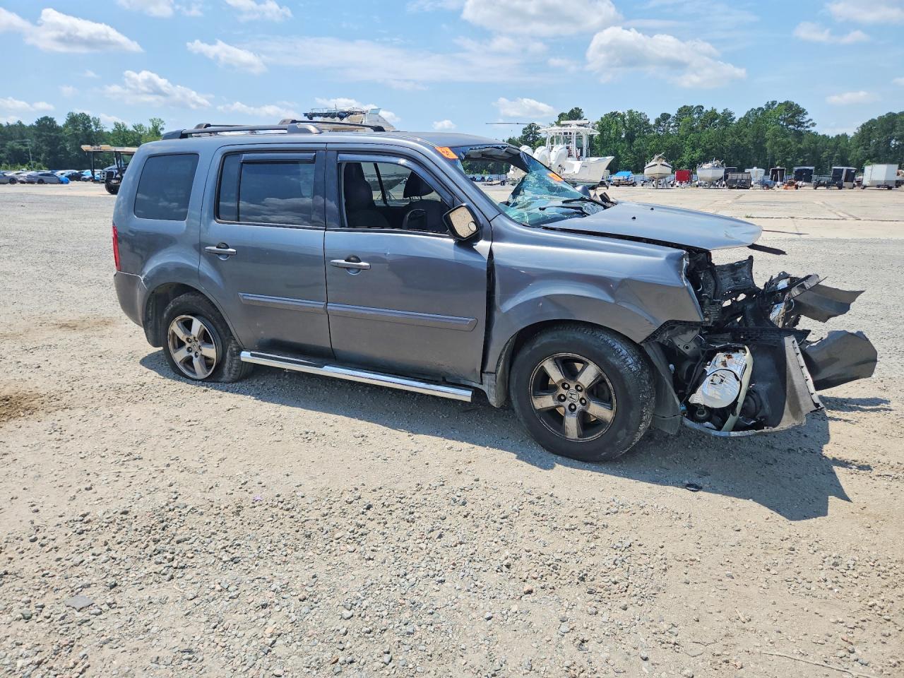 2010 Honda Pilot Ex Charcoal vin: 5FNYF4H45AB019131