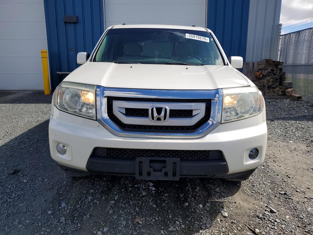 2011 Honda Pilot Ex White vin: 5FNYF4H45BB501065