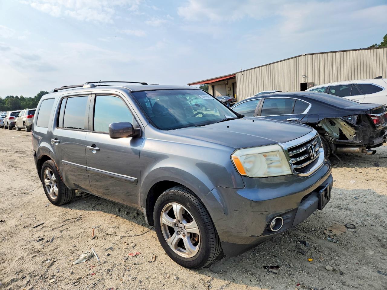 2012 Honda Pilot Ex Gray vin: 5FNYF4H45CB017012