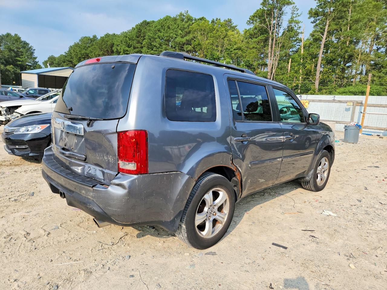 2012 Honda Pilot Ex Gray vin: 5FNYF4H45CB017012