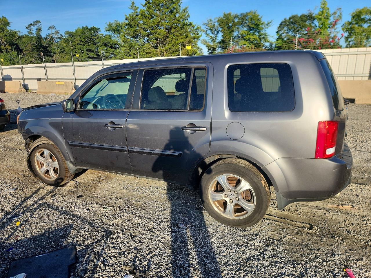 2012 Honda Pilot Ex Gray vin: 5FNYF4H45CB060488