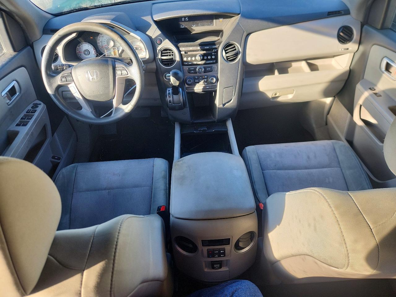 2012 Honda Pilot Ex Gray vin: 5FNYF4H45CB060488