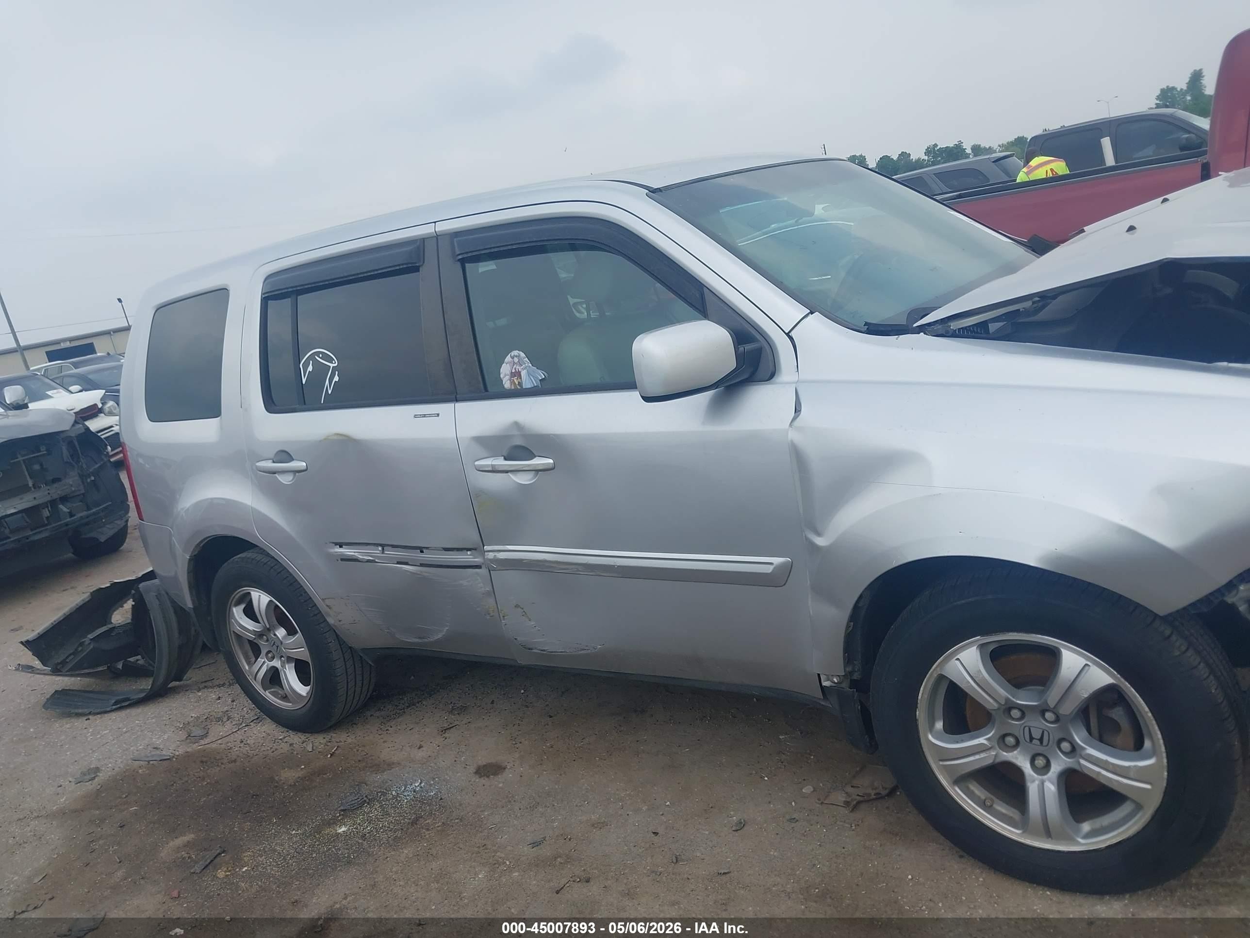 2013 Honda Pilot Ex Silver vin: 5FNYF4H46DB038775
