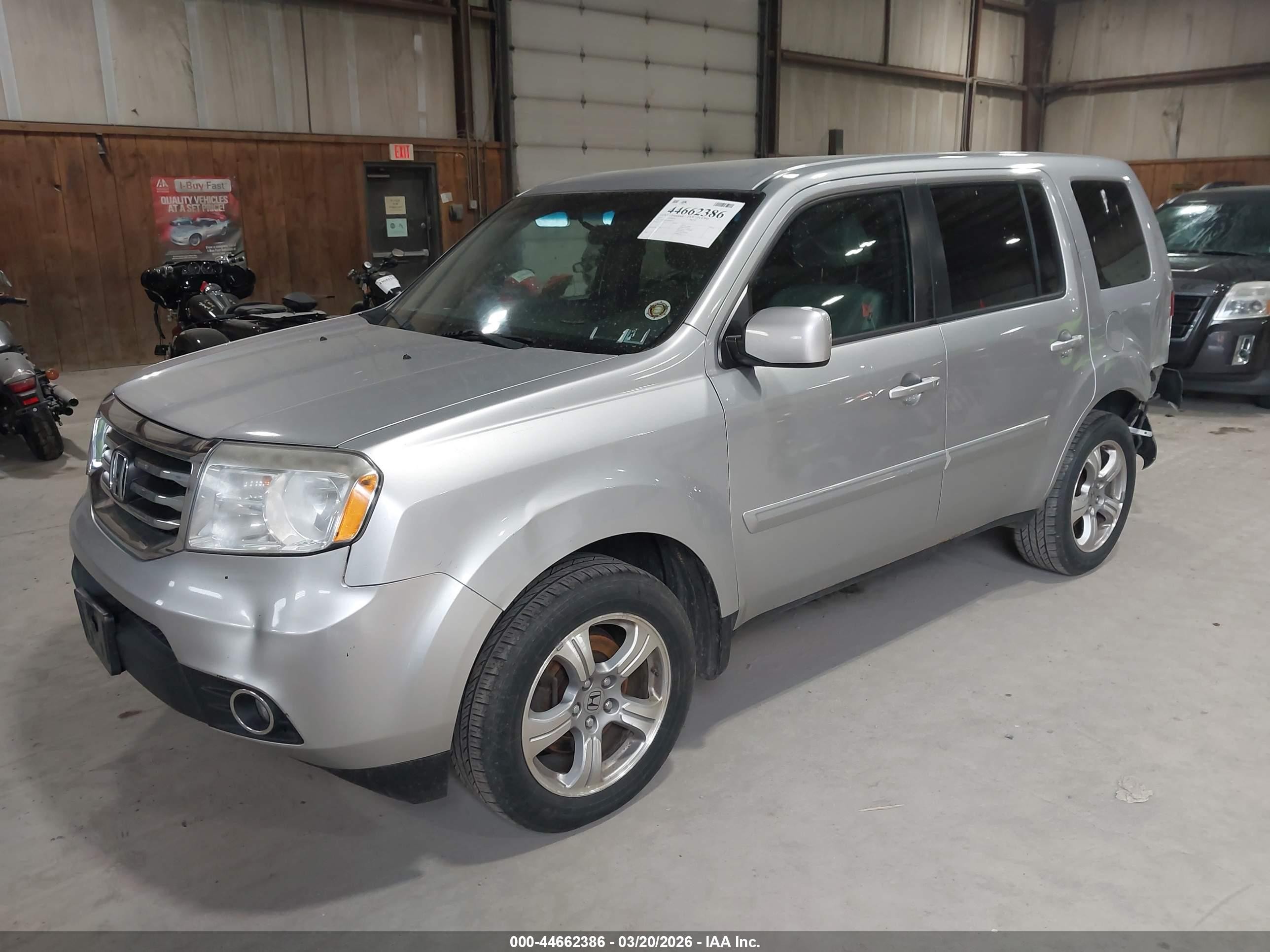 2014 Honda Pilot Ex Gray vin: 5FNYF4H46EB003395