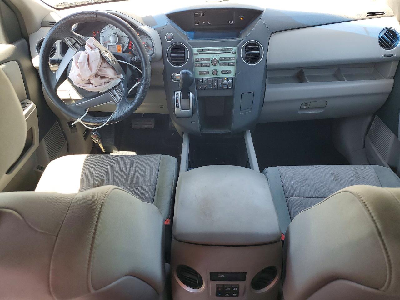 2010 Honda Pilot Ex Серебряный vin: 5FNYF4H47AB017123