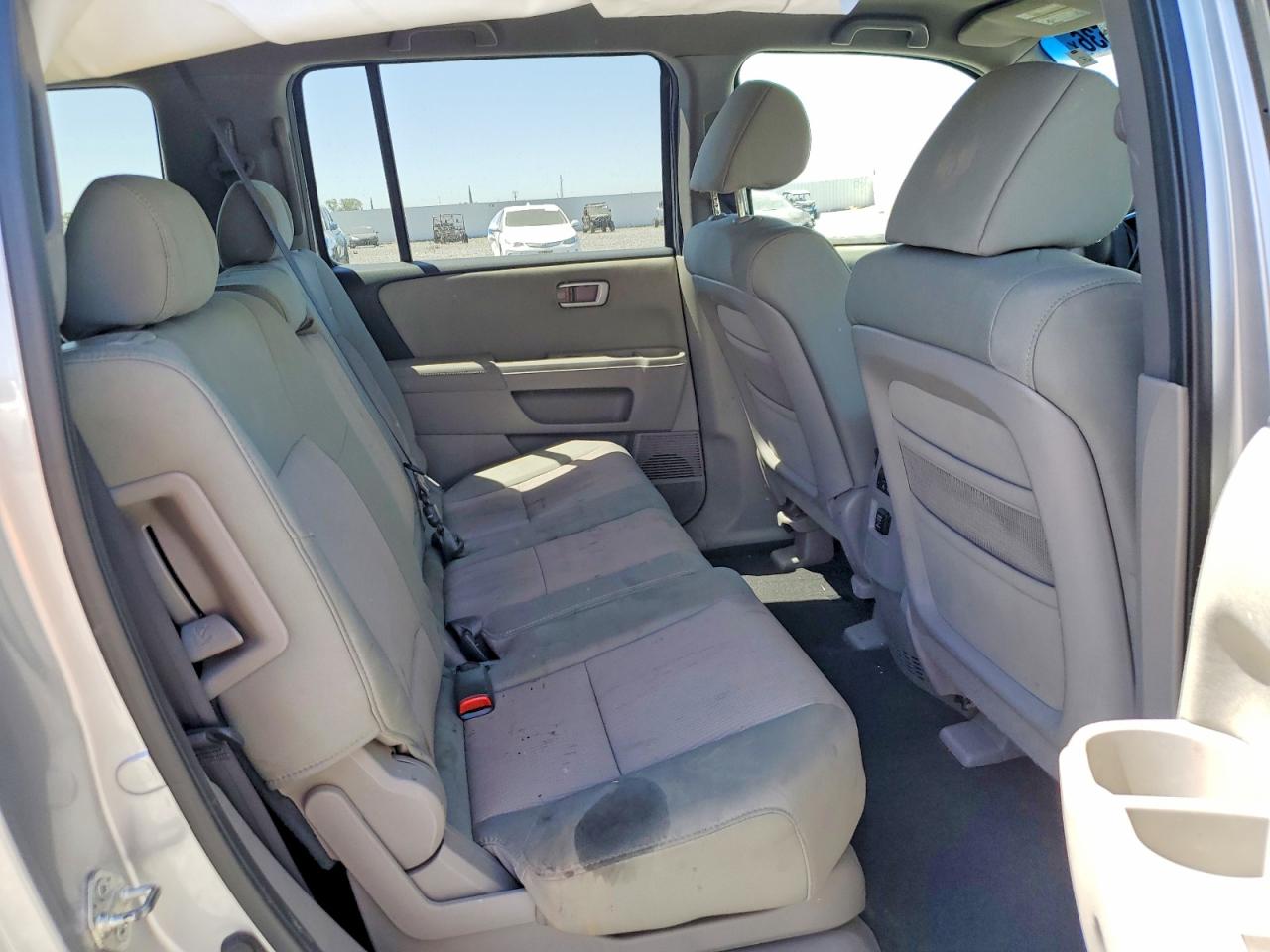 2010 Honda Pilot Ex Серебряный vin: 5FNYF4H47AB017123