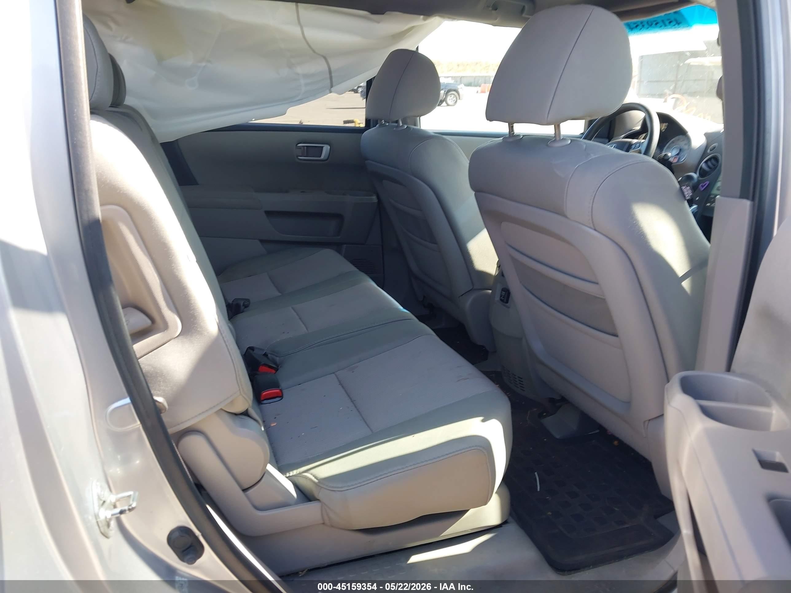 2011 Honda Pilot Ex Серебряный vin: 5FNYF4H47BB037454
