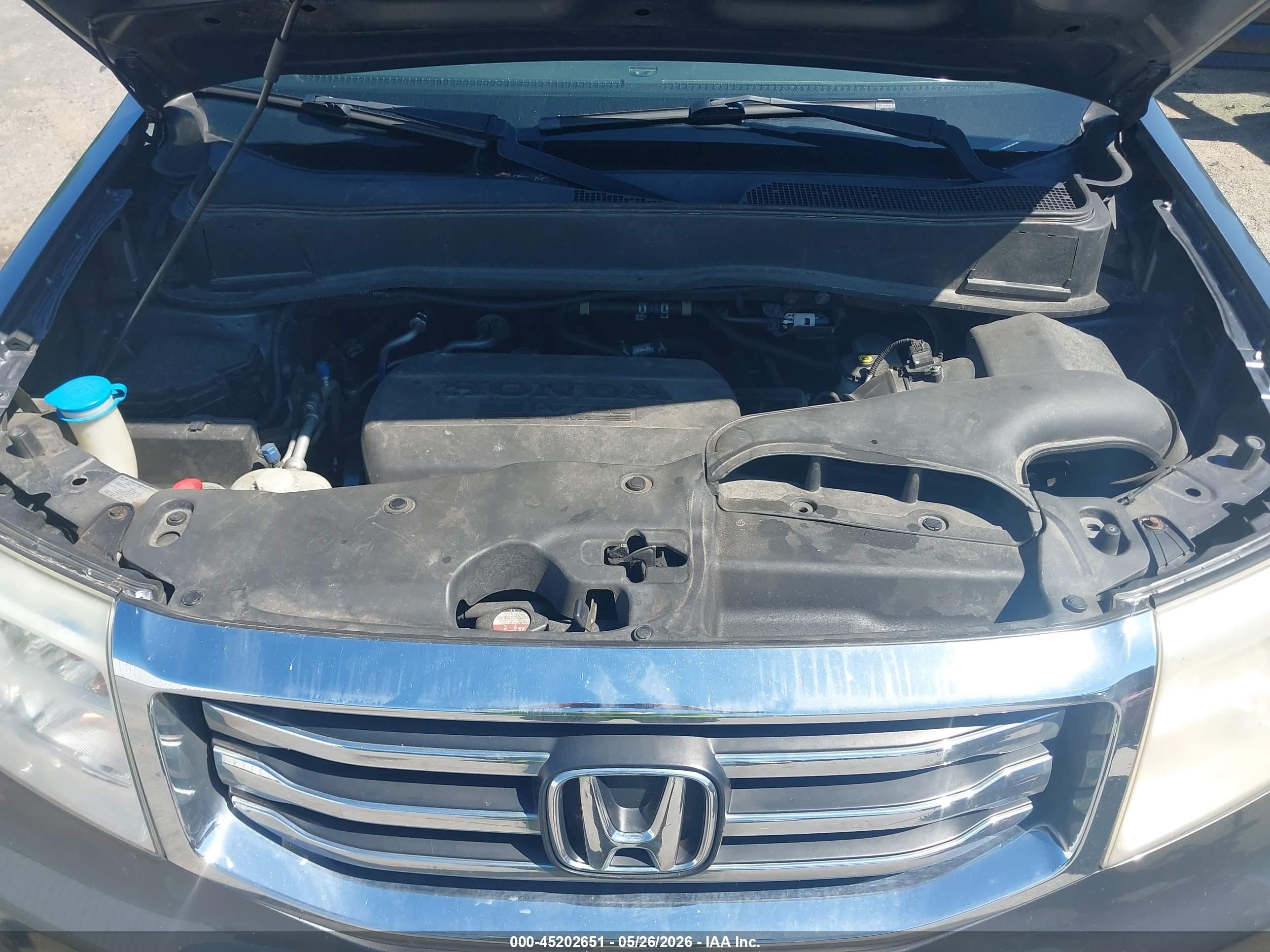 2013 Honda Pilot Ex Серебряный vin: 5FNYF4H47DB001671
