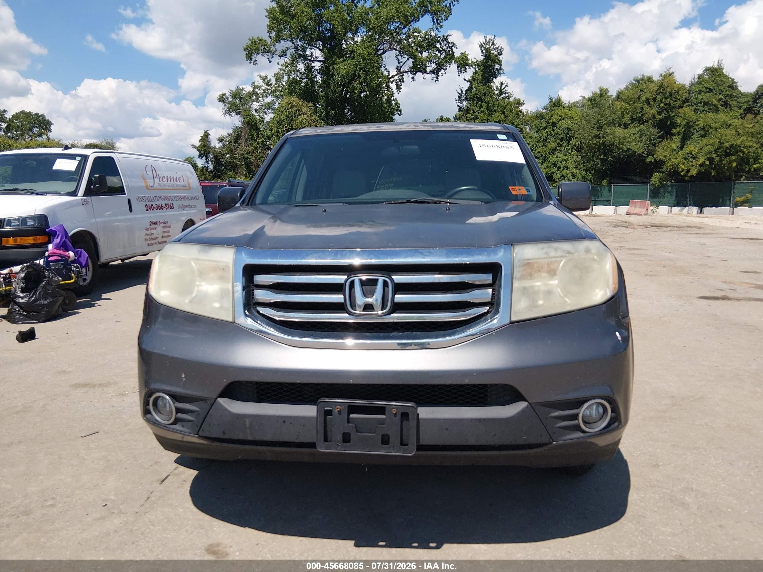 2013 Honda Pilot Ex Gray vin: 5FNYF4H47DB015232