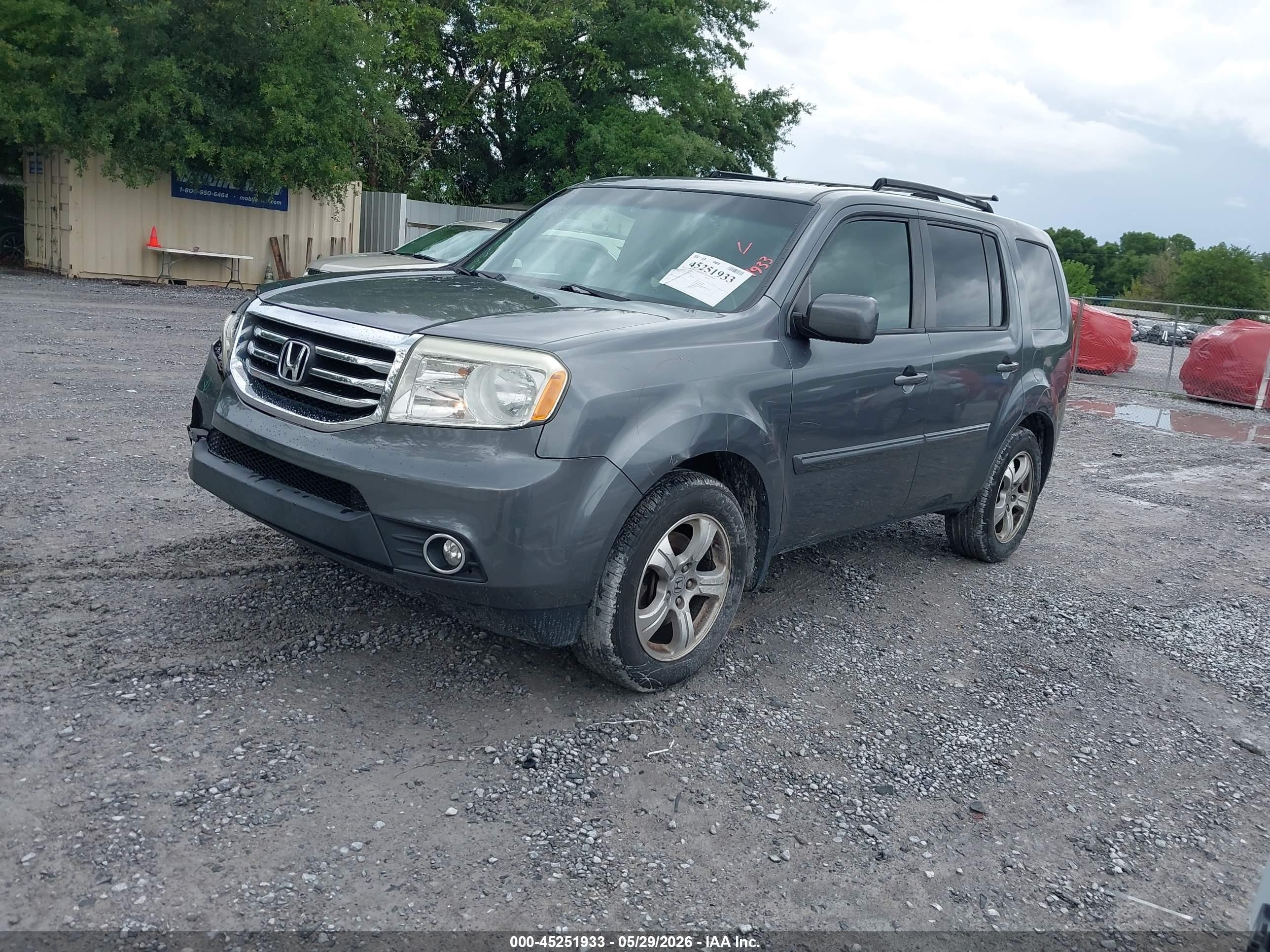2013 Honda Pilot Ex Gray vin: 5FNYF4H47DB038557