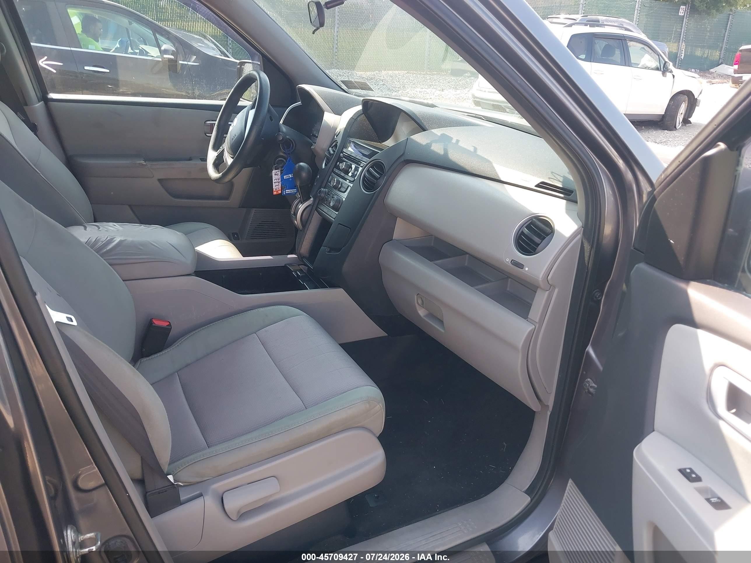 2015 Honda Pilot Ex Gray vin: 5FNYF4H47FB003746