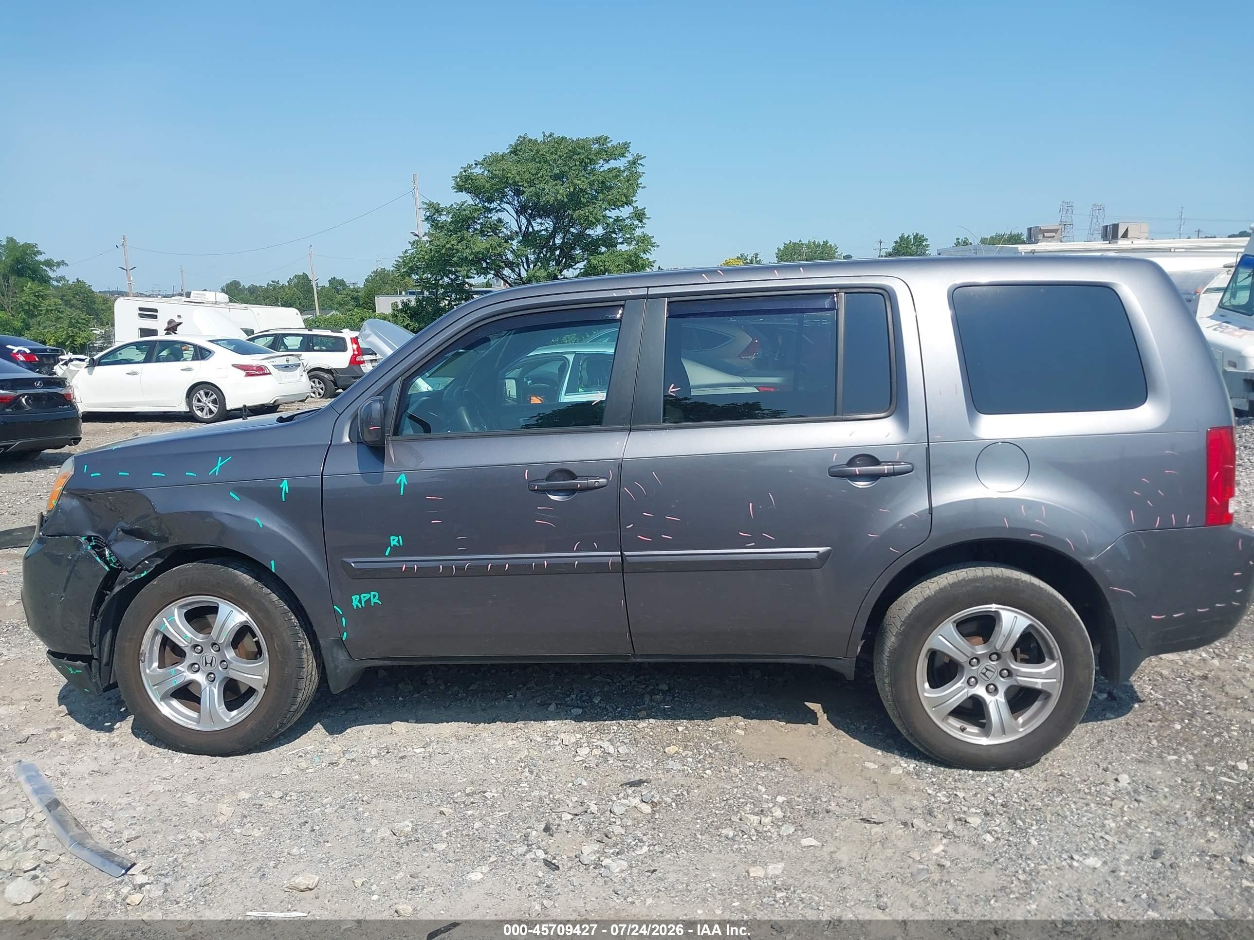 2015 Honda Pilot Ex Gray vin: 5FNYF4H47FB003746
