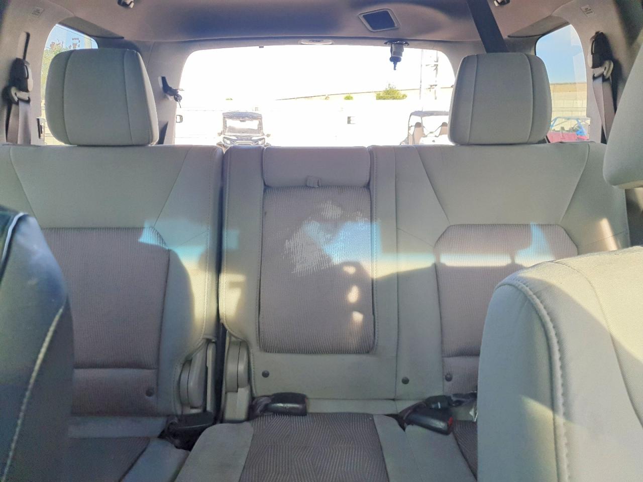 2015 Honda Pilot Ex Gray vin: 5FNYF4H47FB066572