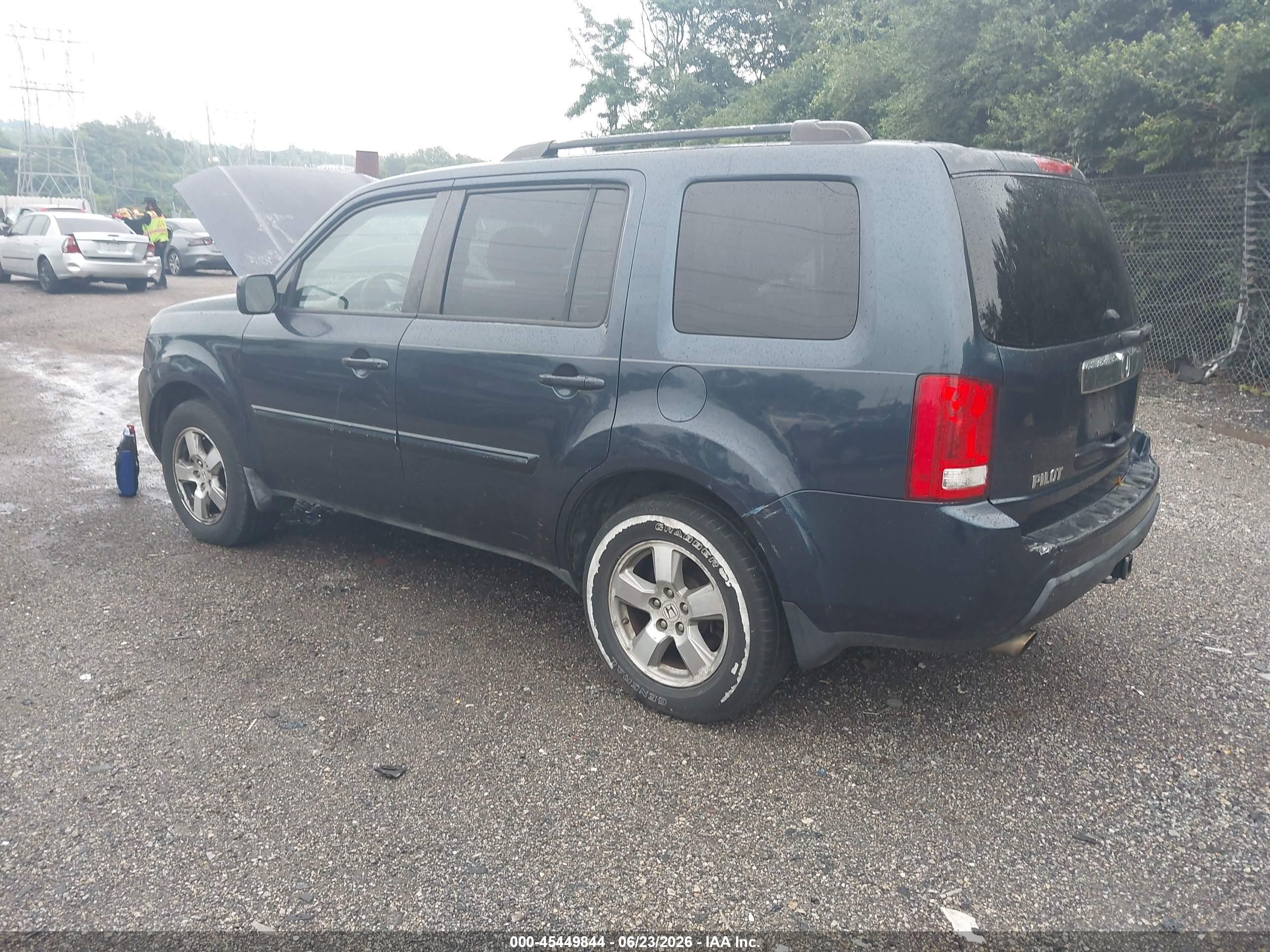 2010 Honda Pilot Ex Blue vin: 5FNYF4H48AB040331