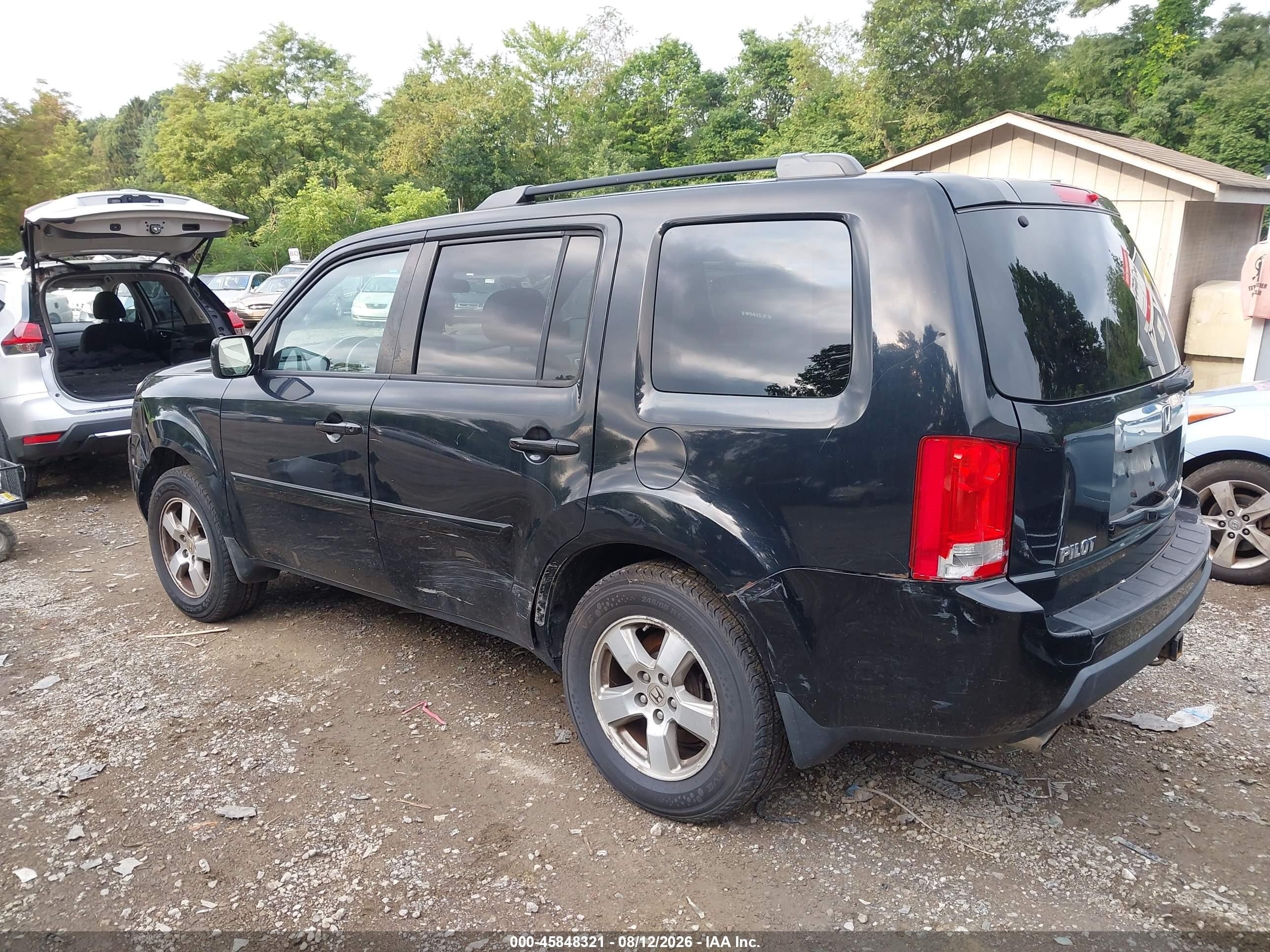 2011 Honda Pilot Ex Black vin: 5FNYF4H48BB100111