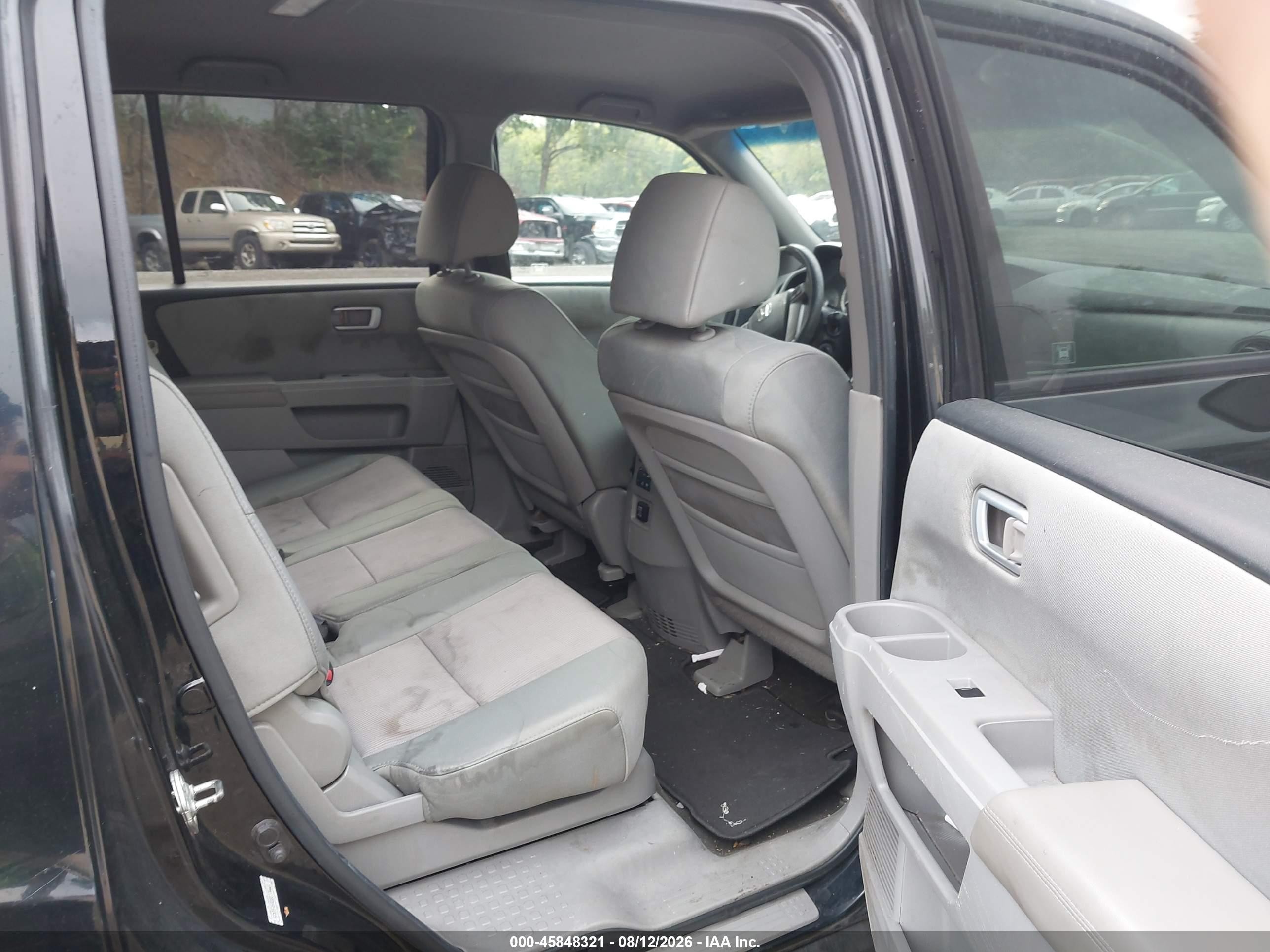 2011 Honda Pilot Ex Black vin: 5FNYF4H48BB100111