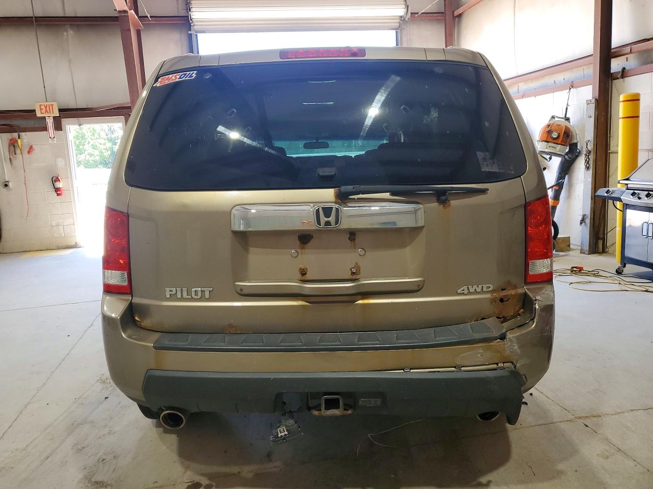 2011 Honda Pilot Ex Gray vin: 5FNYF4H48BB101789