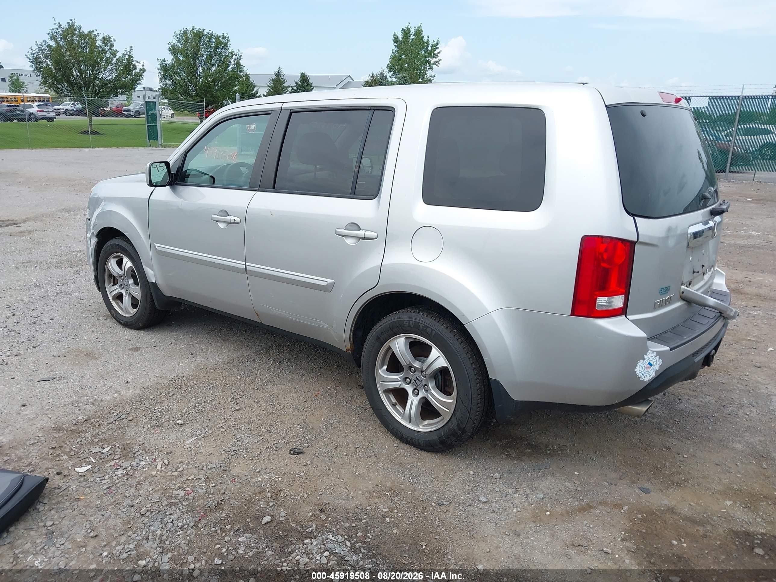 2013 Honda Pilot Ex Silver vin: 5FNYF4H48DB011898