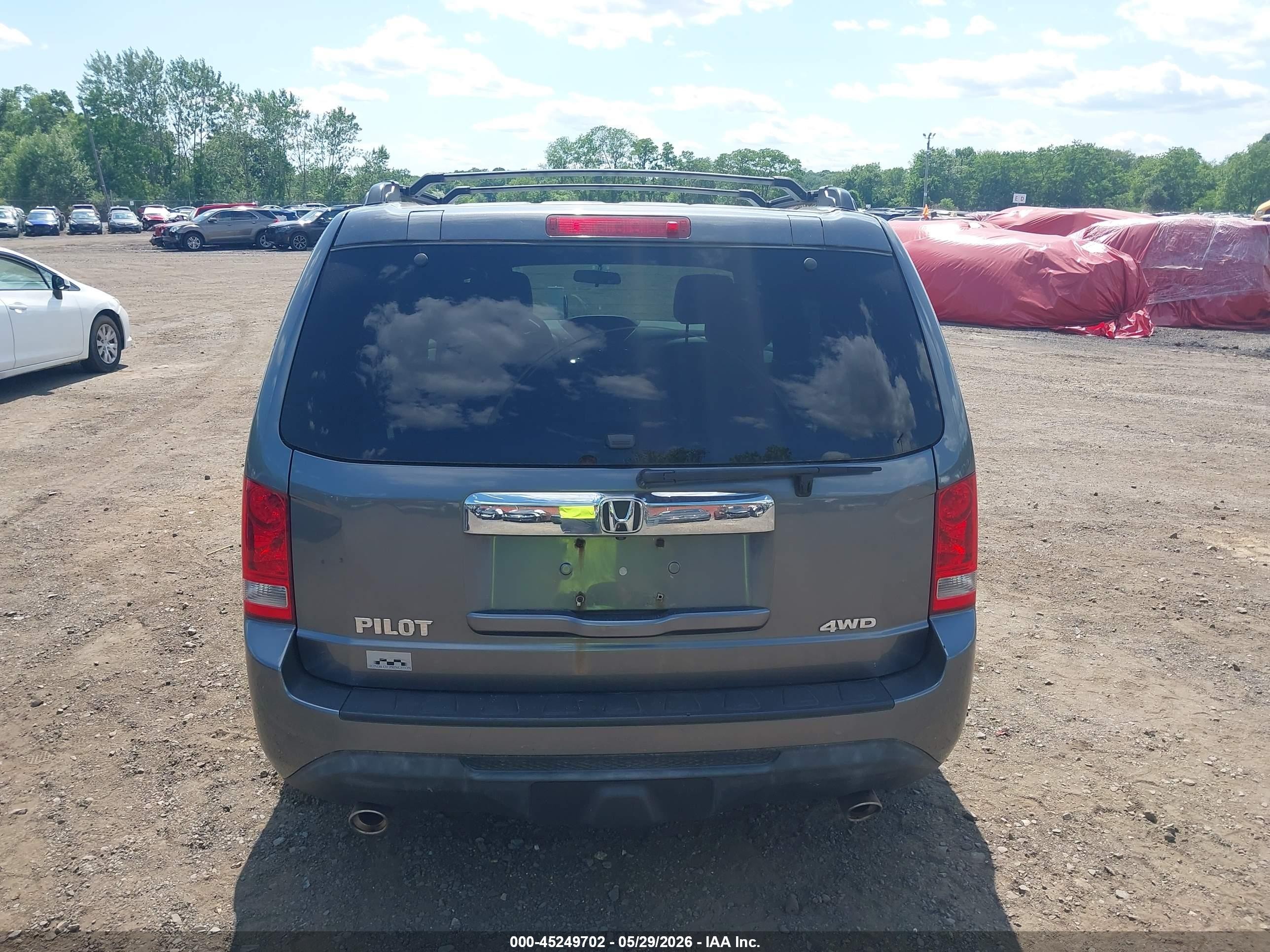 2013 Honda Pilot Ex Gray vin: 5FNYF4H48DB044609