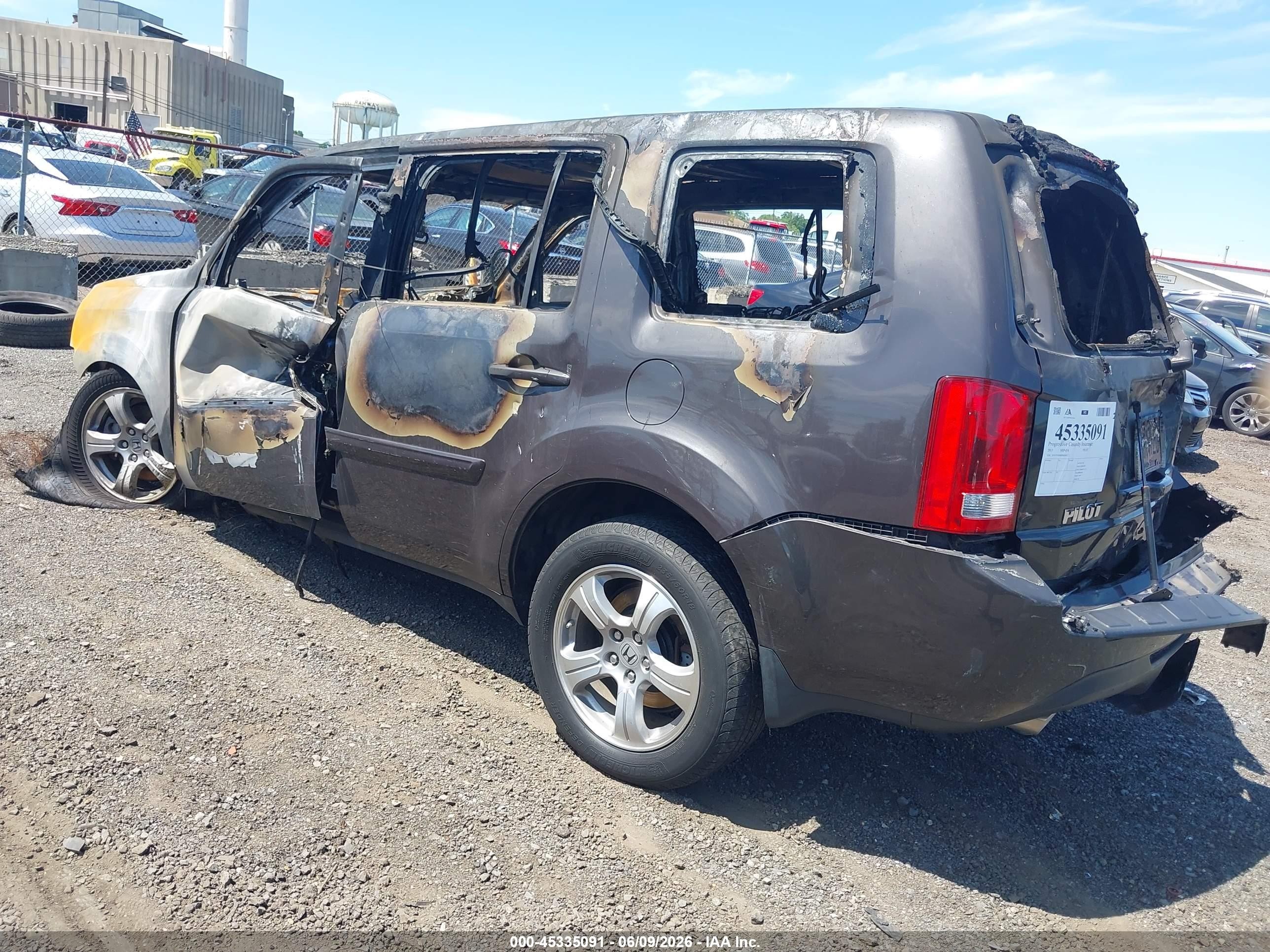 2013 Honda Pilot Ex Brown vin: 5FNYF4H48DB058137