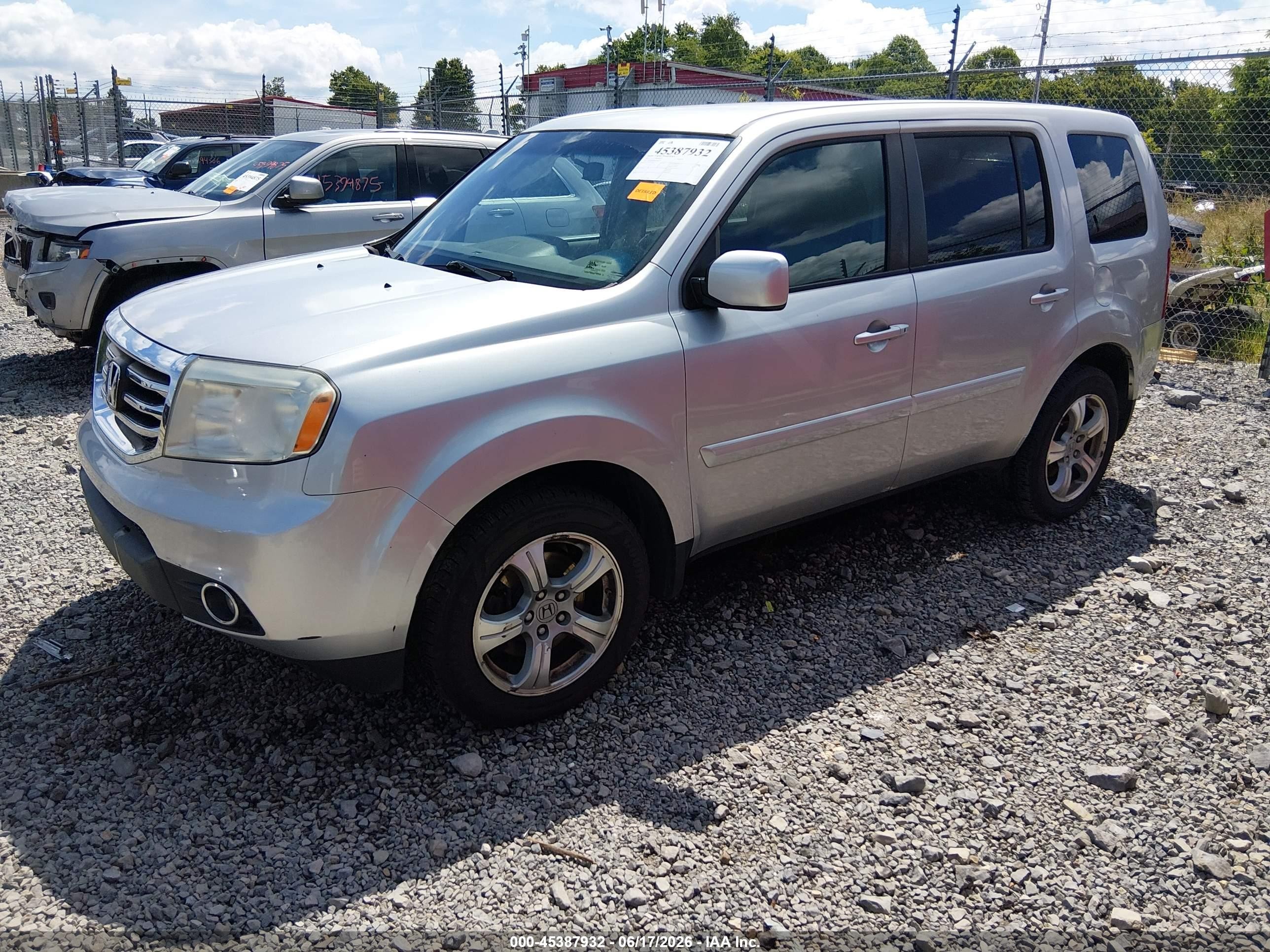 2014 Honda Pilot Ex Серый vin: 5FNYF4H48EB042974
