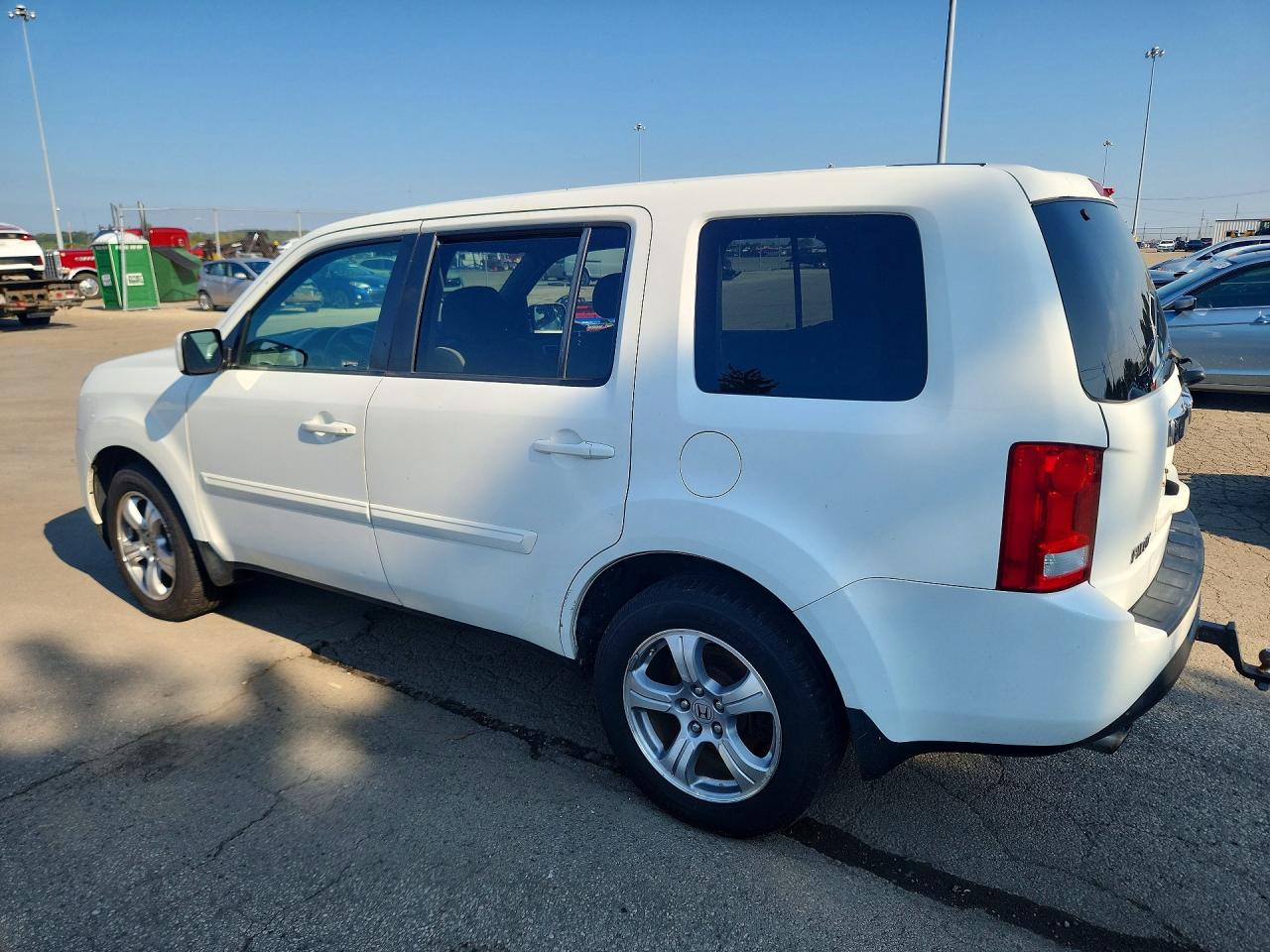 2014 Honda Pilot Ex White vin: 5FNYF4H48EB046670
